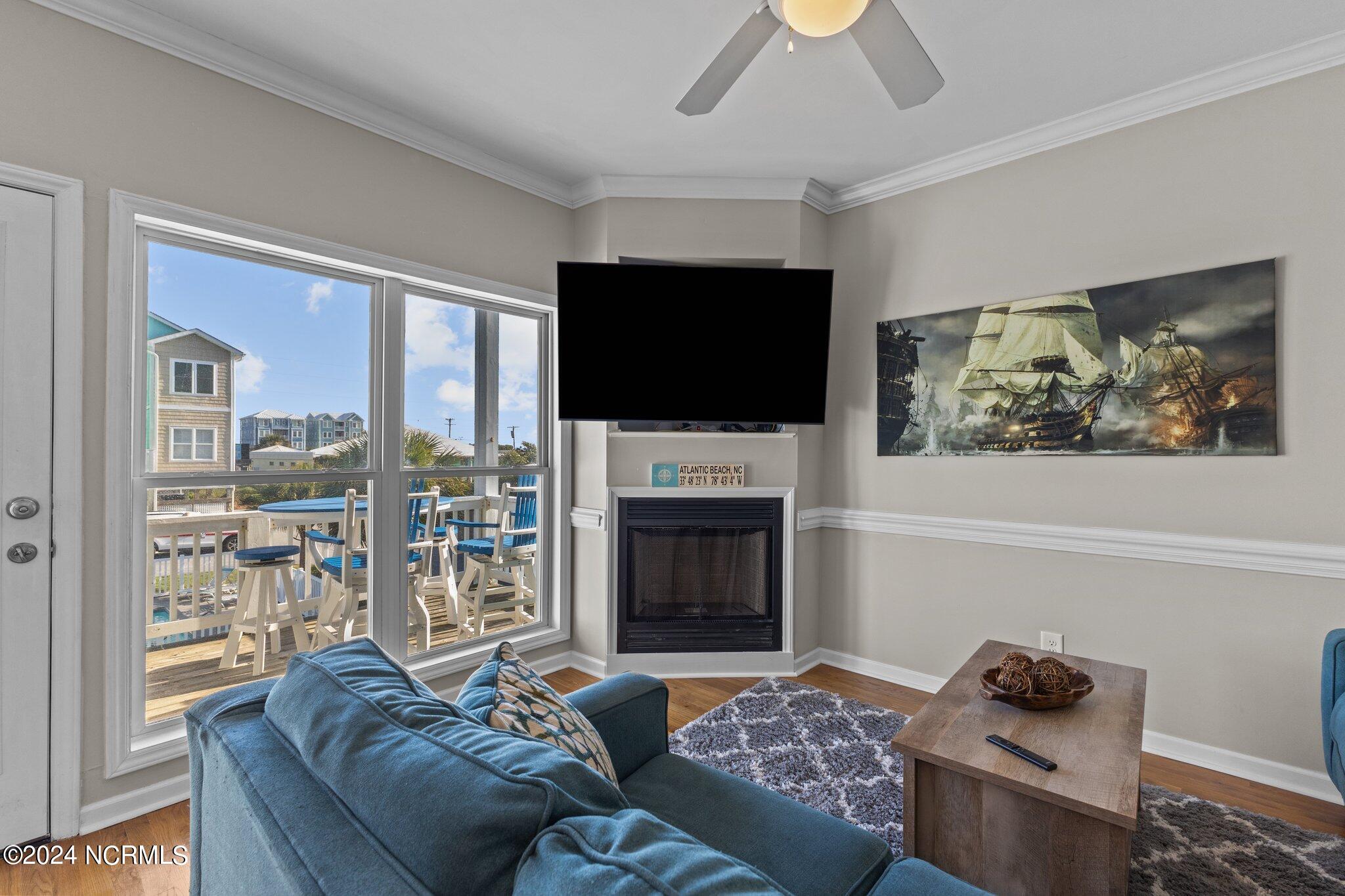 105 Beachwood Drive, 1b