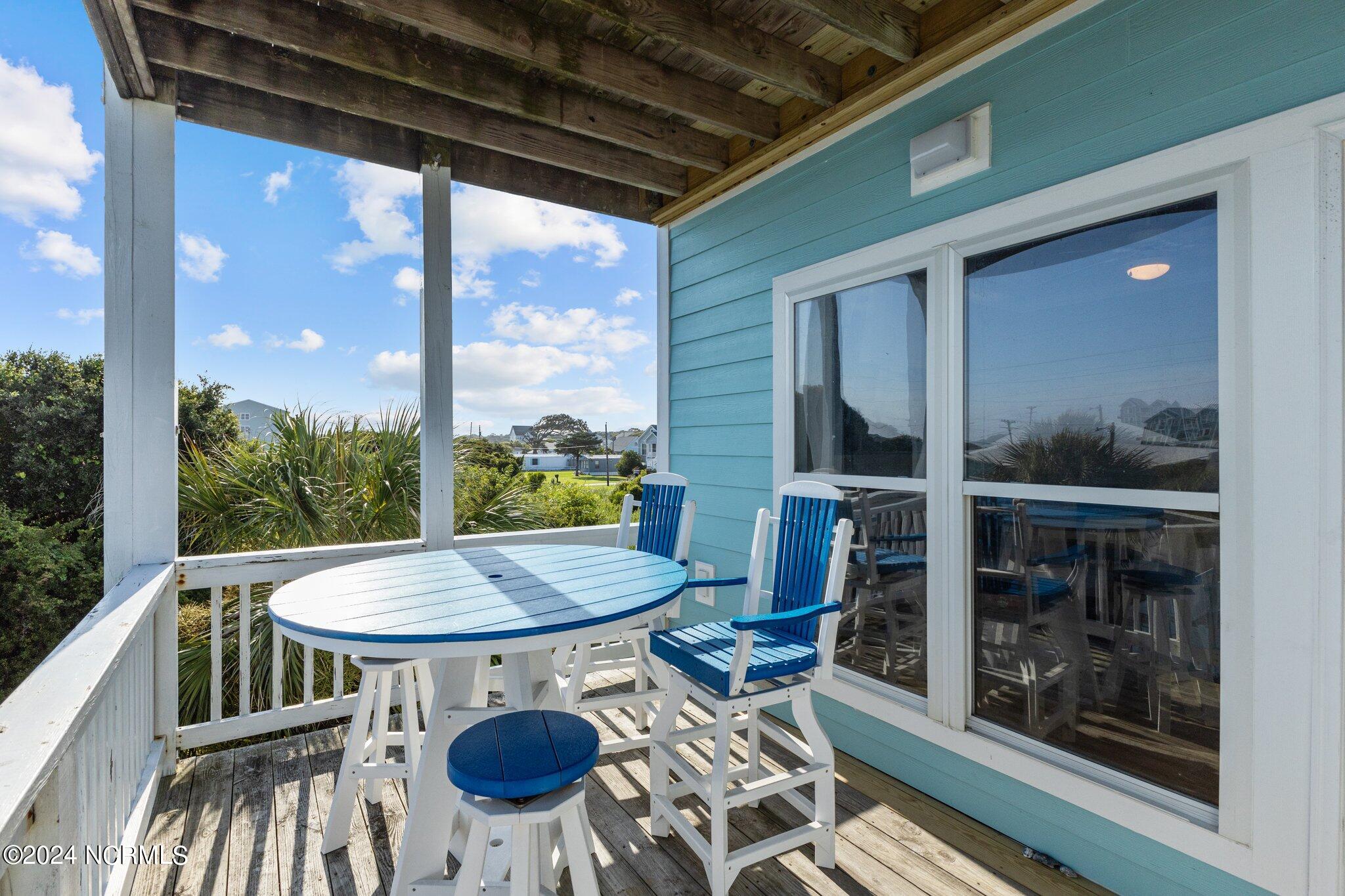 105 Beachwood Drive, 1b