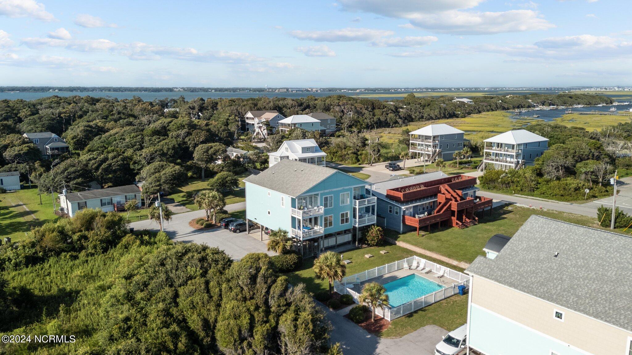 105 Beachwood Drive, 1b