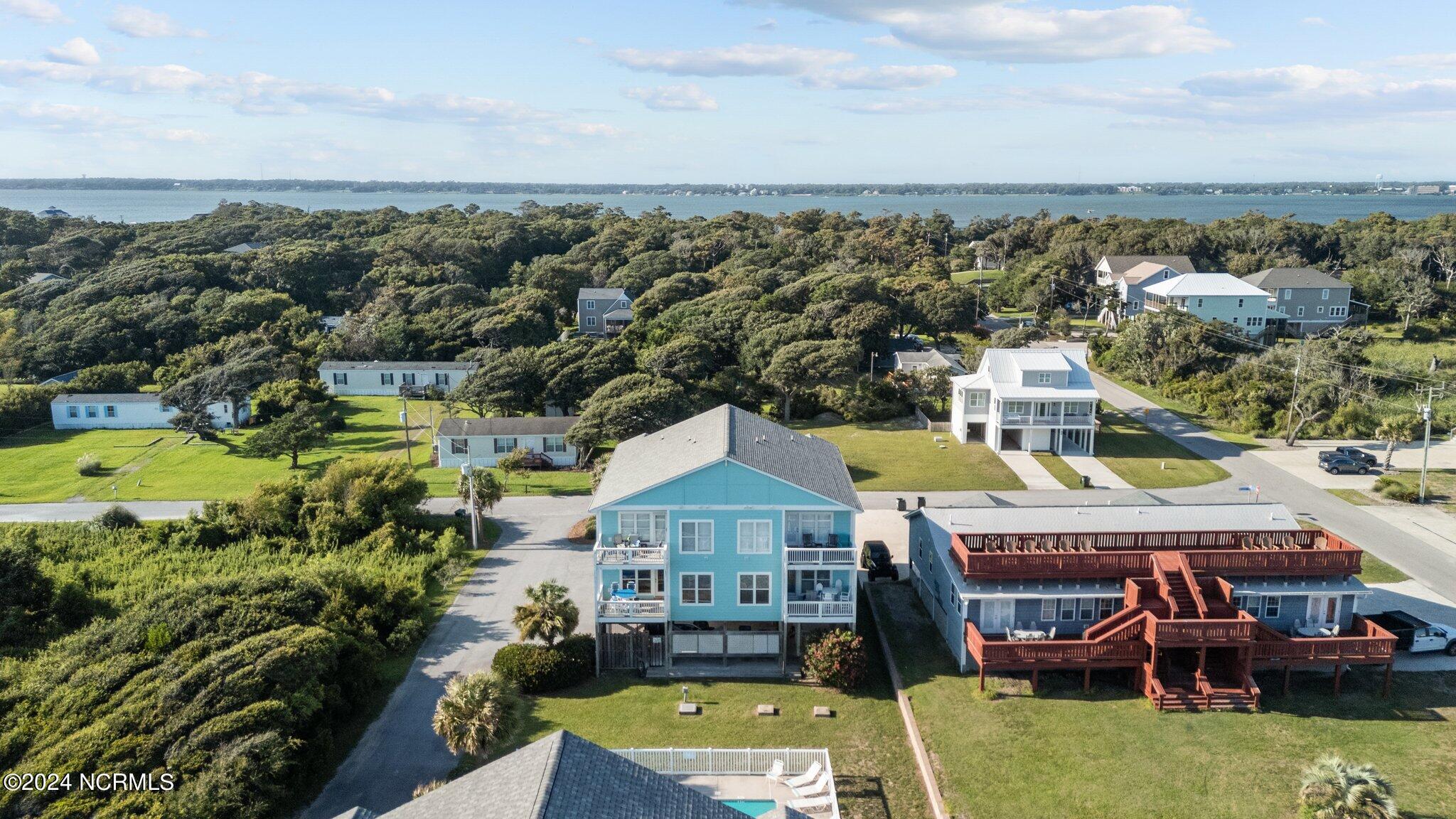 105 Beachwood Drive, 1b