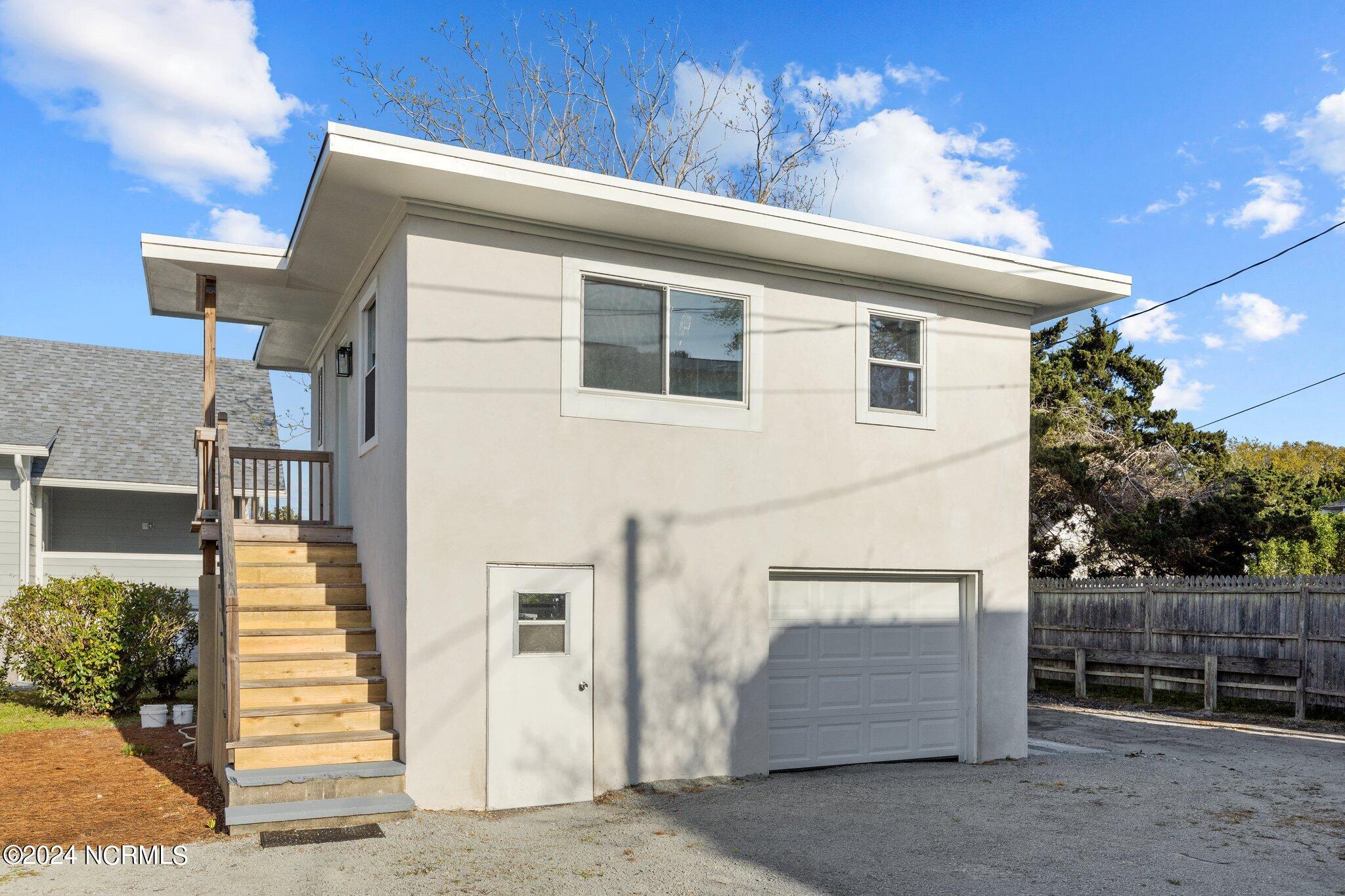 1409 Evans Street