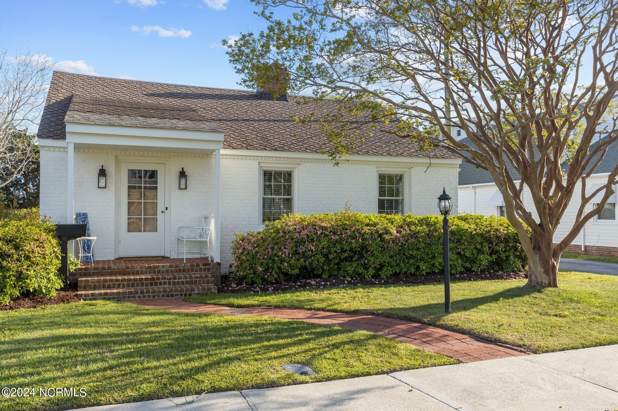 1409 Evans Street