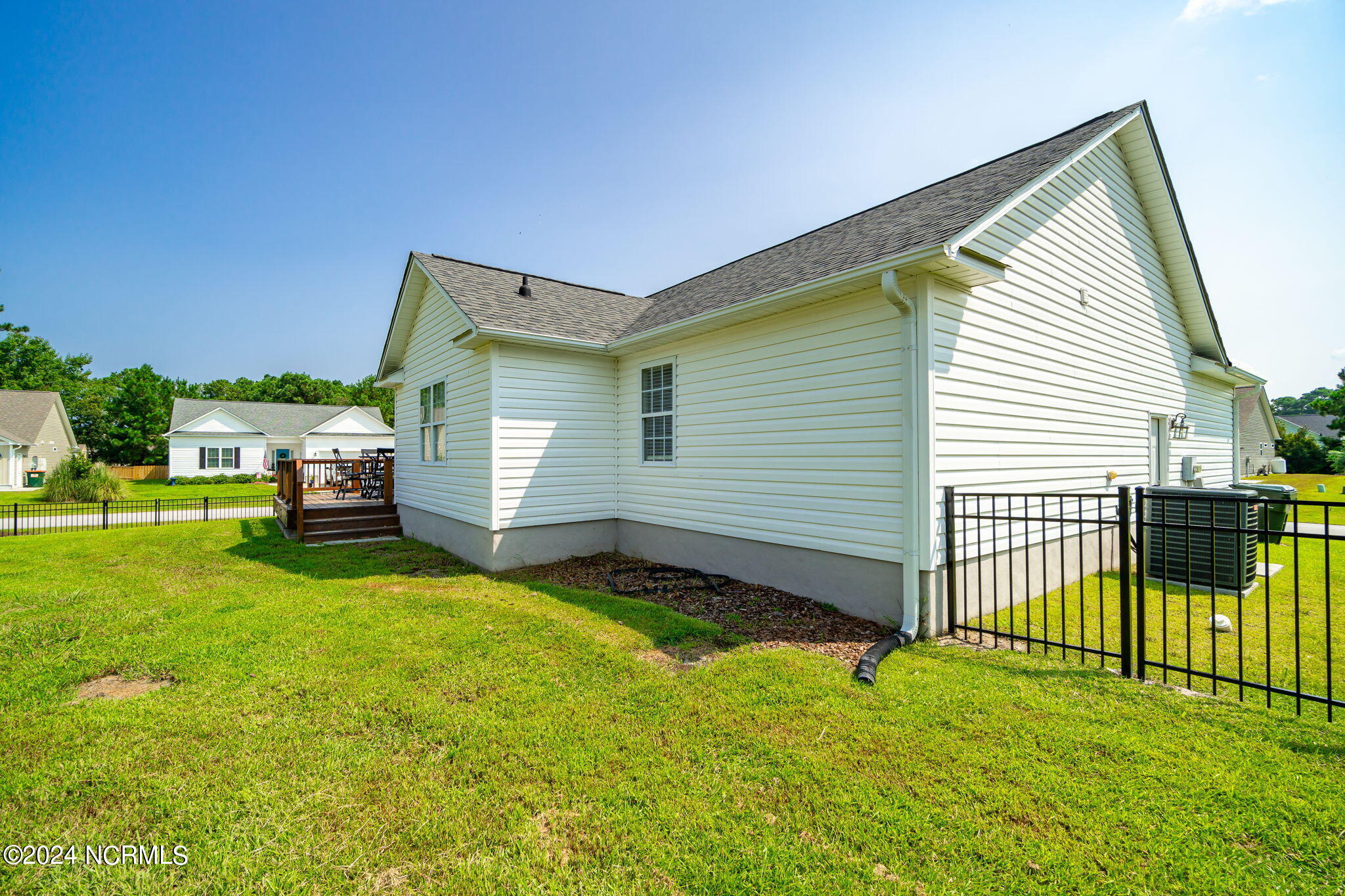 800 Sea Chaser Court