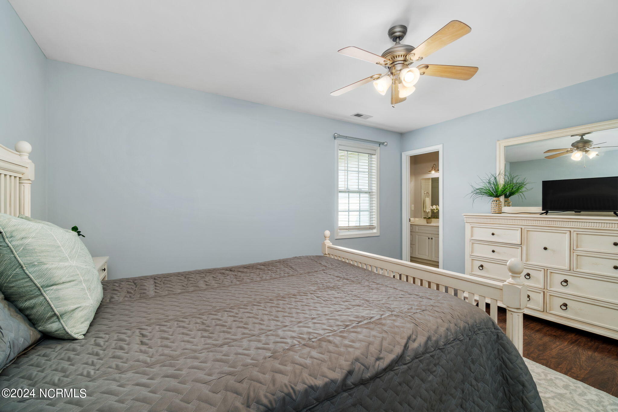 800 Sea Chaser Court