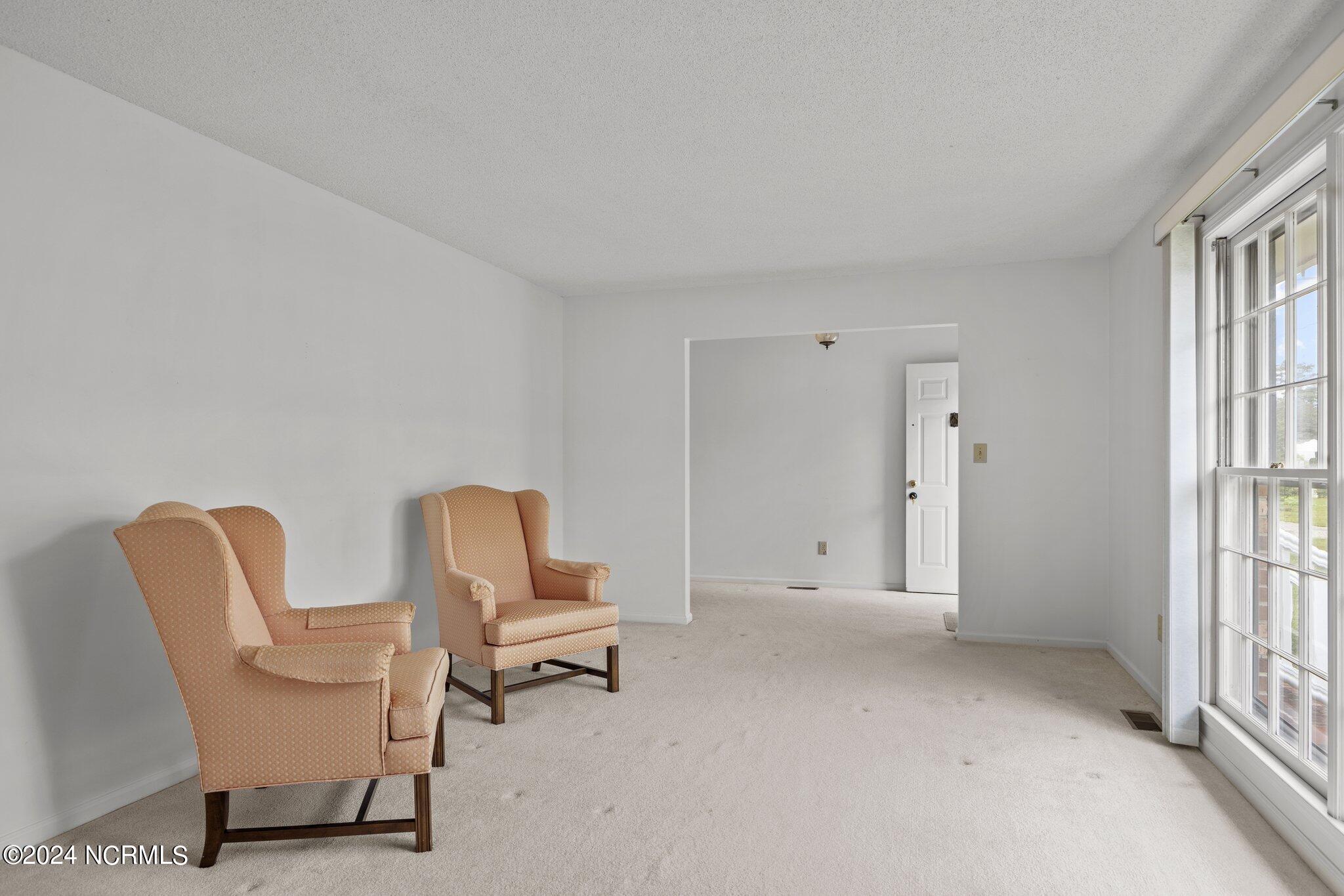 218 Rochelle Drive, Morehead City