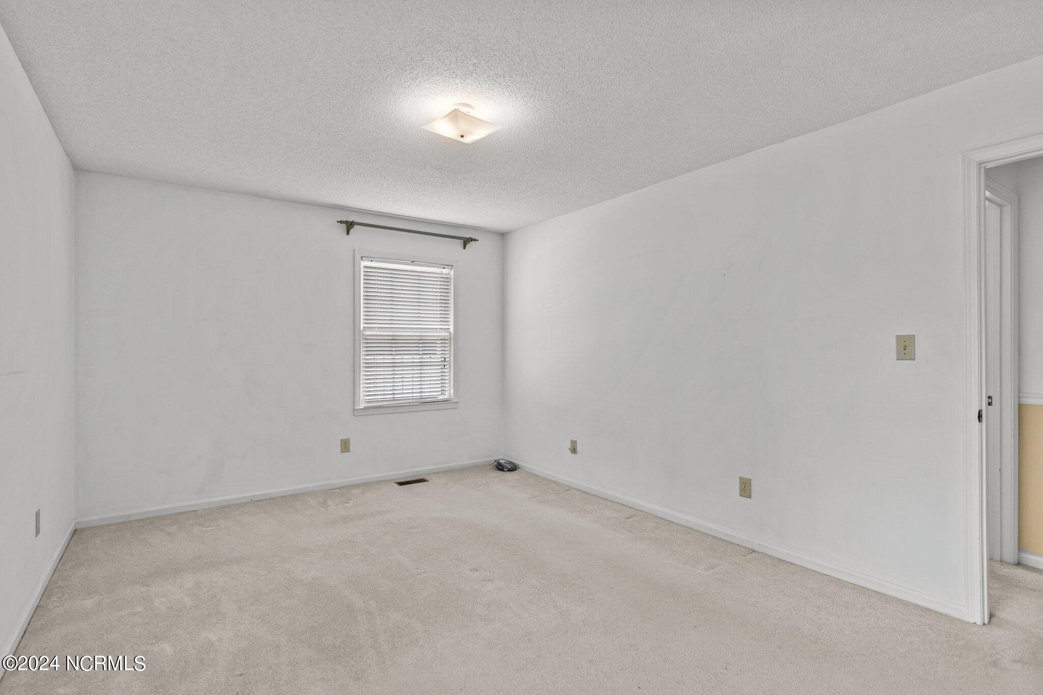 218 Rochelle Drive, Morehead City