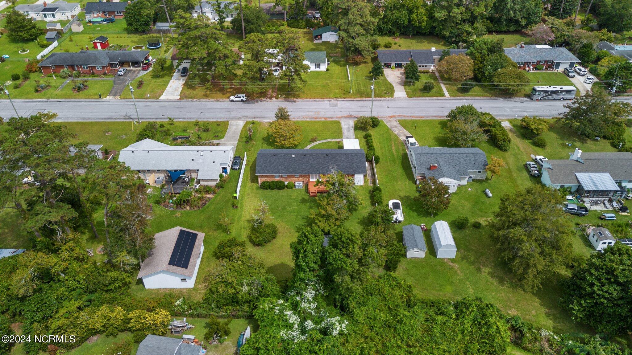 218 Rochelle Drive, Morehead City