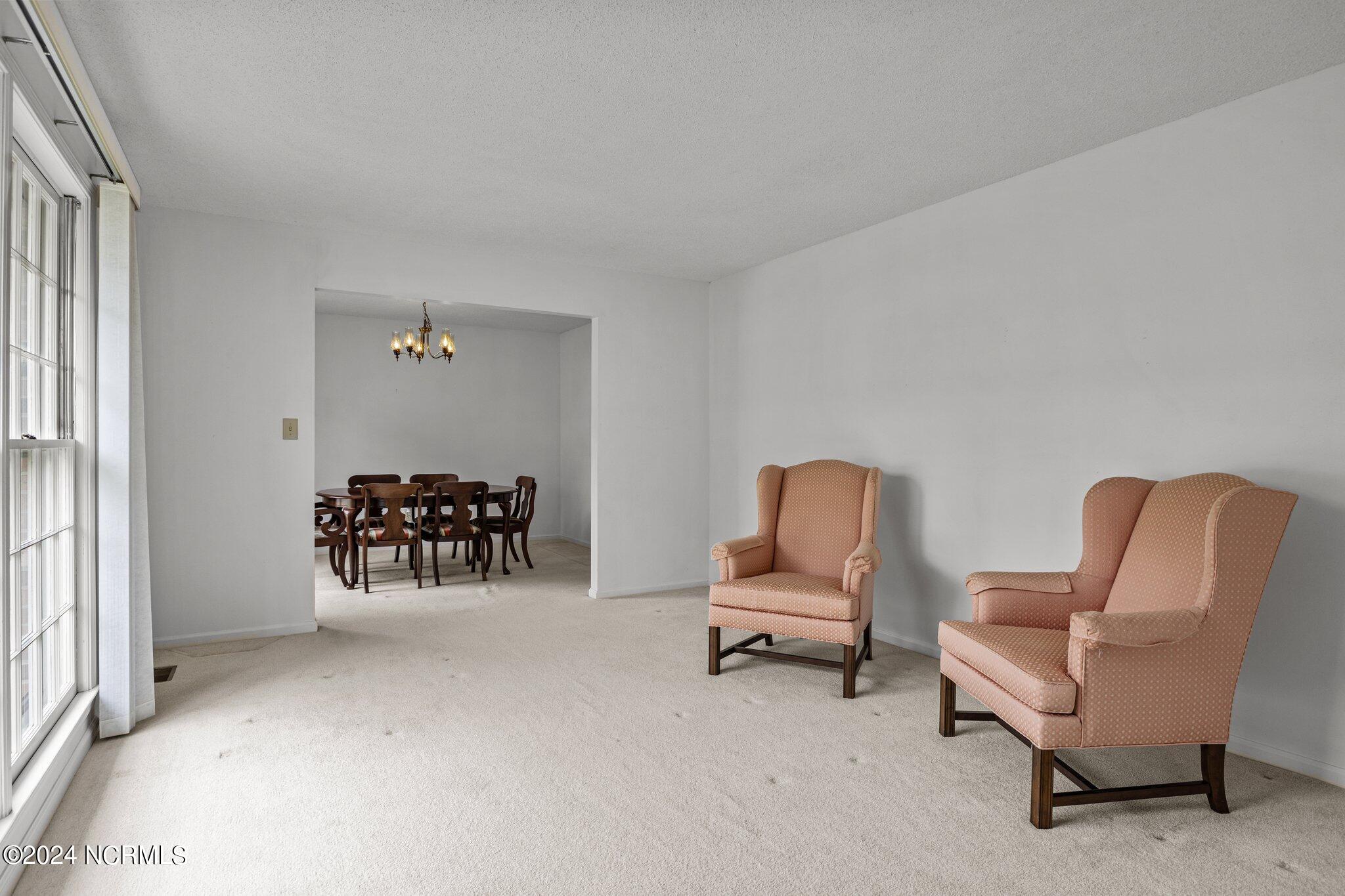 218 Rochelle Drive, Morehead City