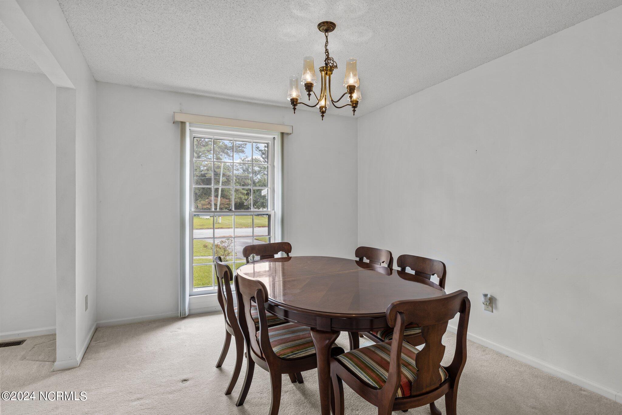 218 Rochelle Drive, Morehead City