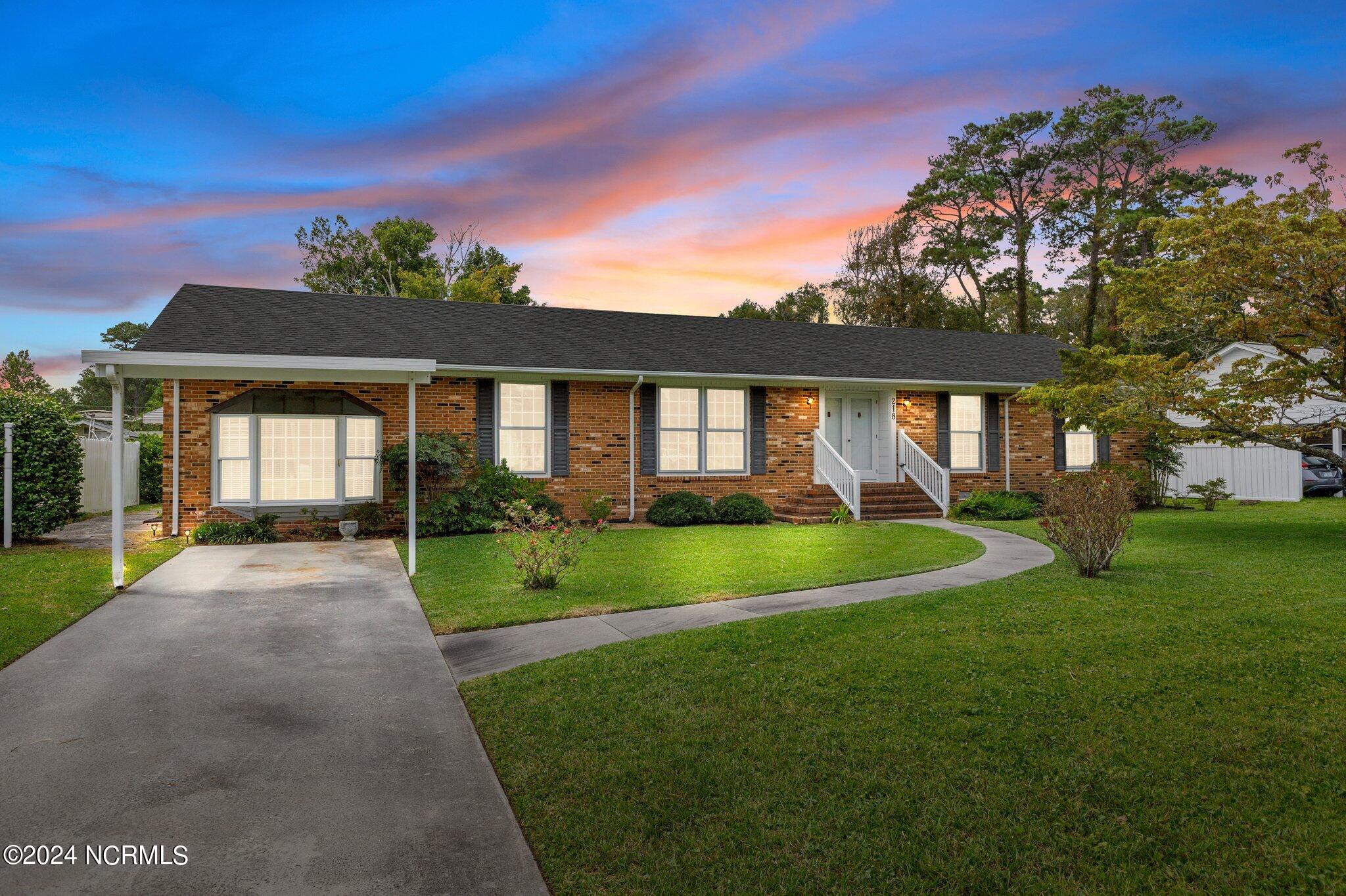 218 Rochelle Drive, Morehead City