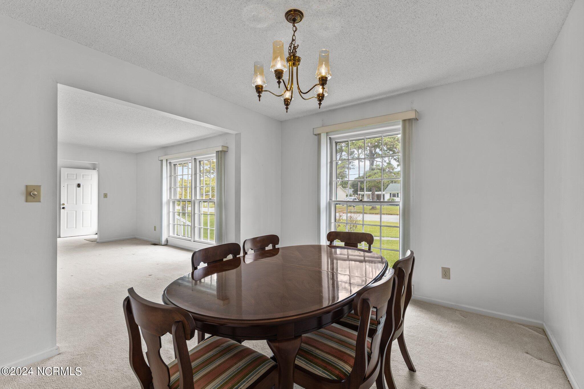 218 Rochelle Drive, Morehead City