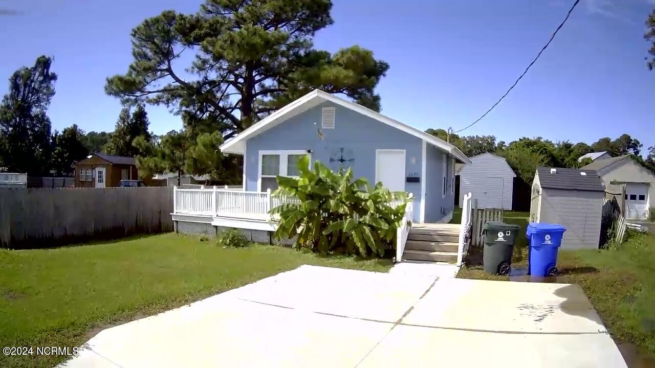 1627 Live Oak Street