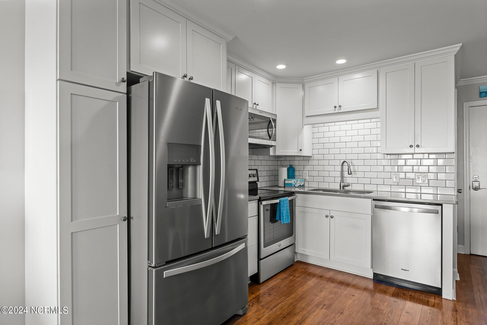 301 Commerce Way Road, 314