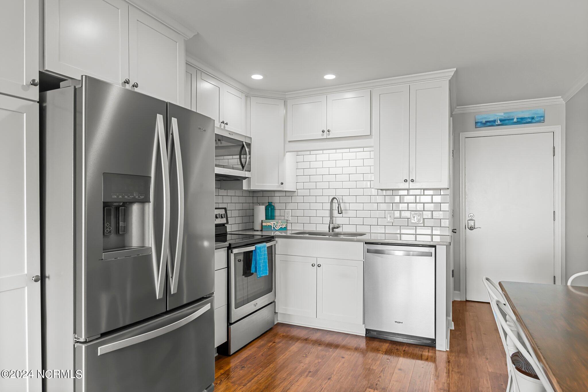 301 Commerce Way Road, 314