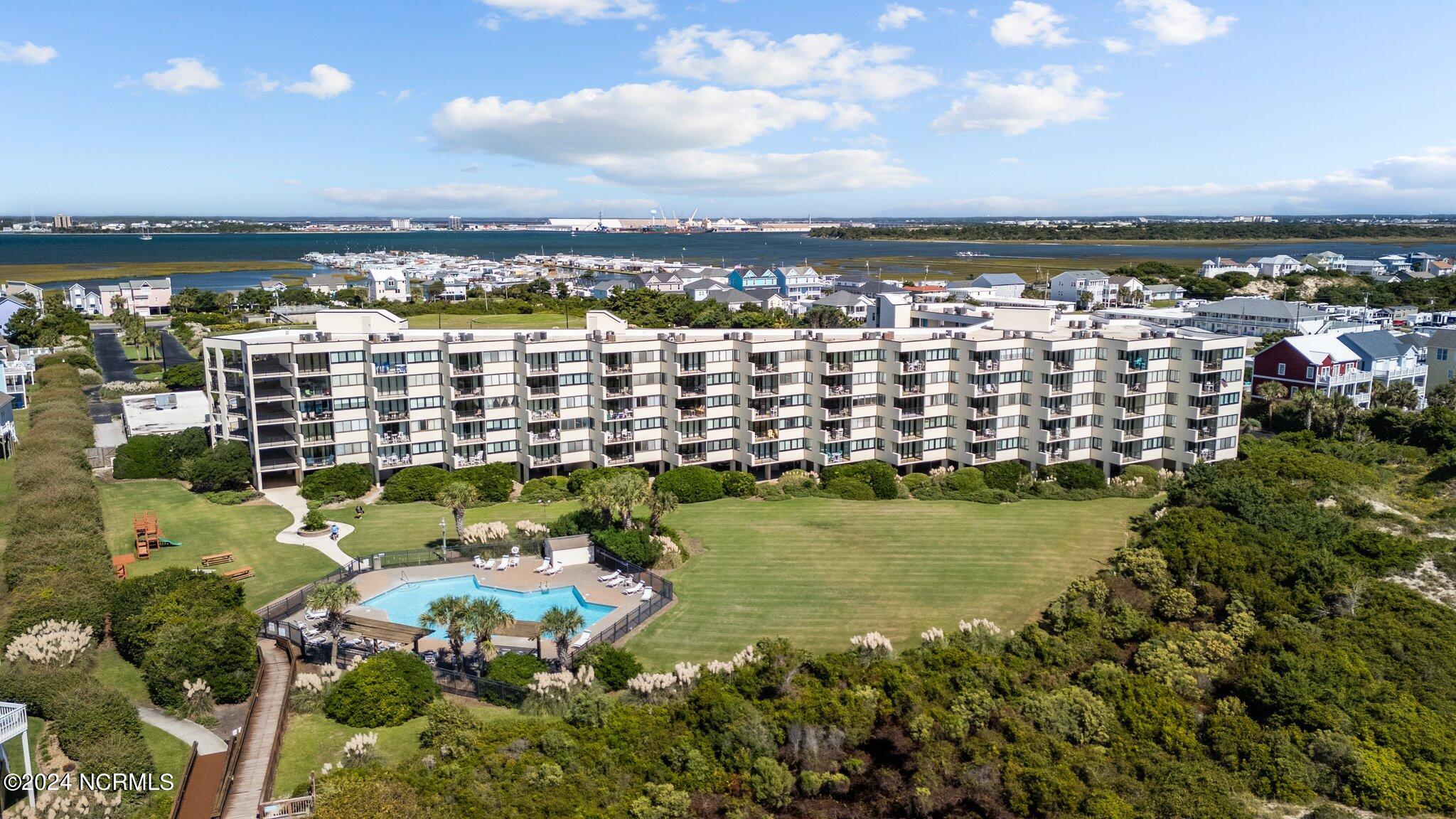 1400 E Ft Macon Road, 324