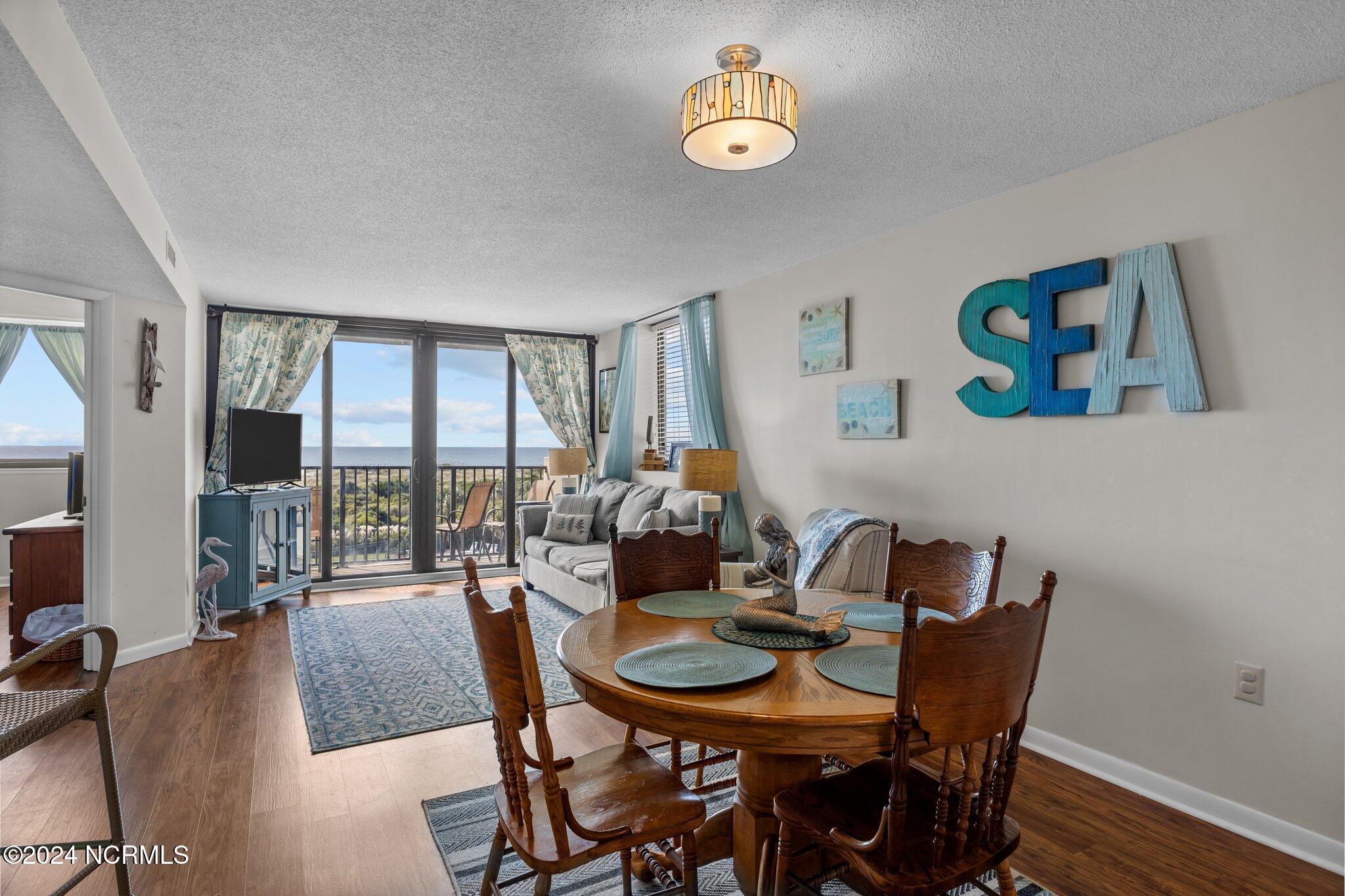 1400 E Ft Macon Road, 324