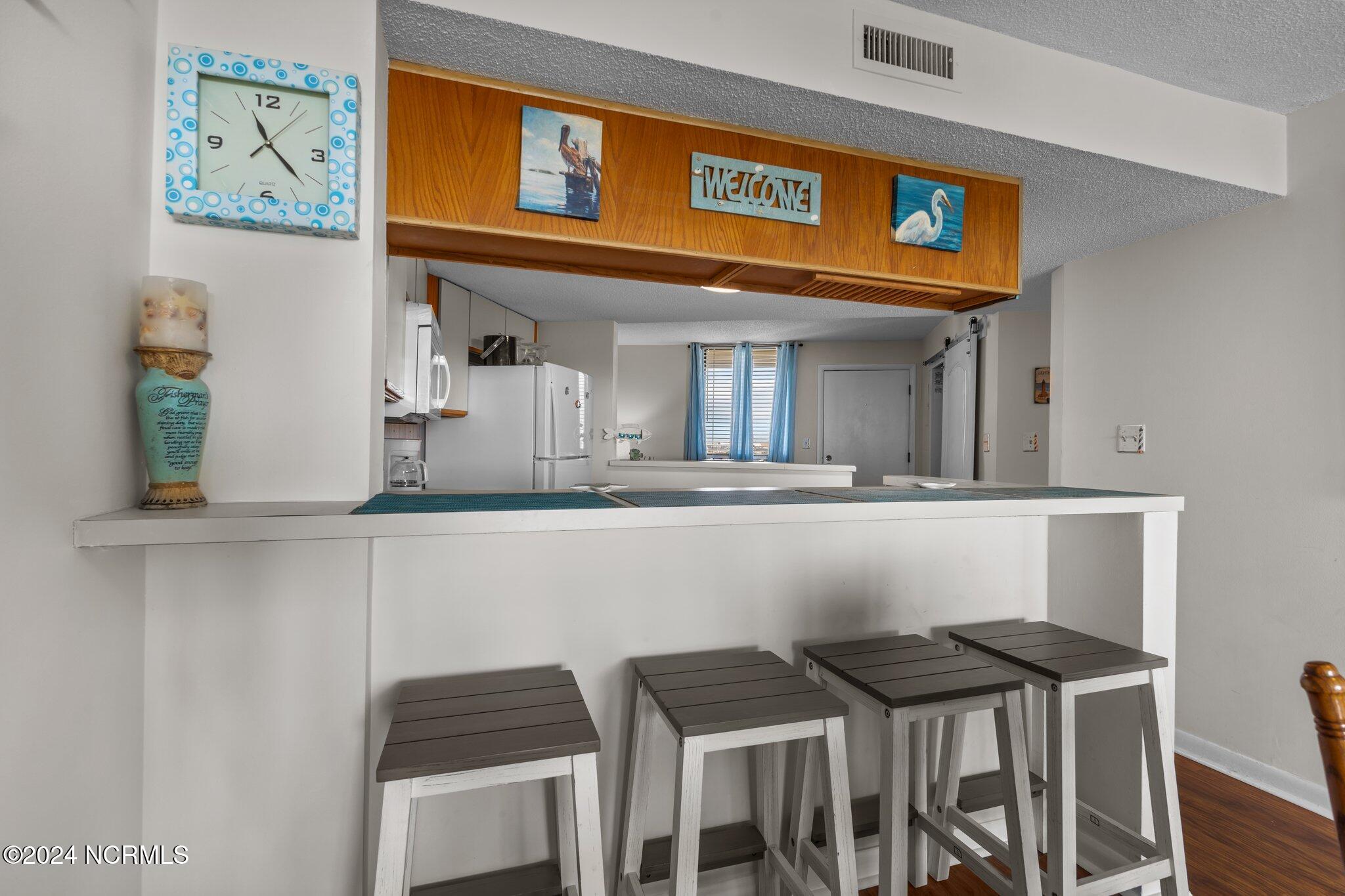 1400 E Ft Macon Road, 324