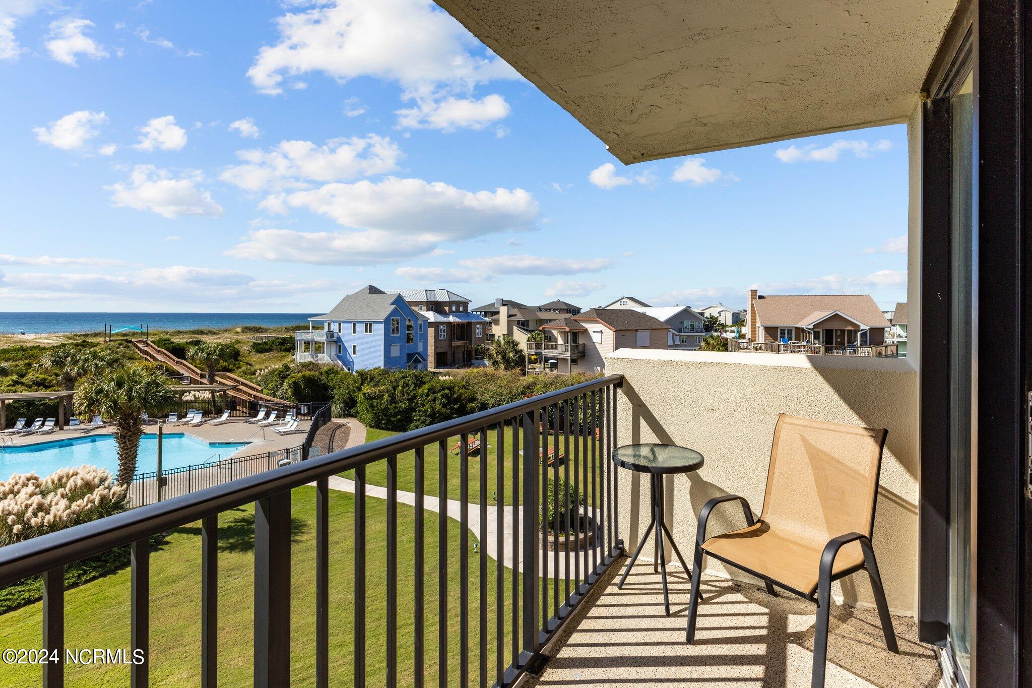 1400 E Ft Macon Road, 324