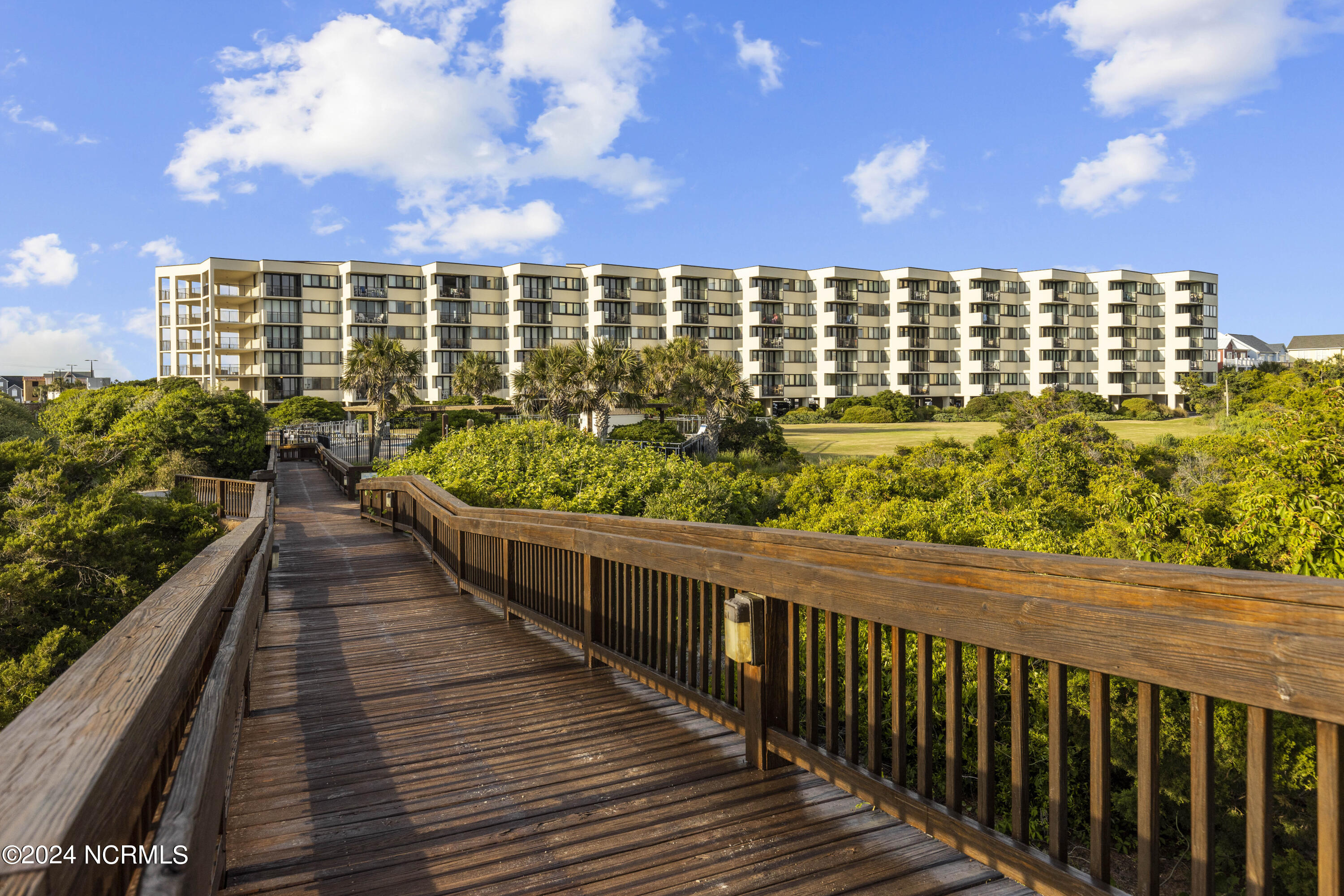 1400 E Ft Macon Road, 324