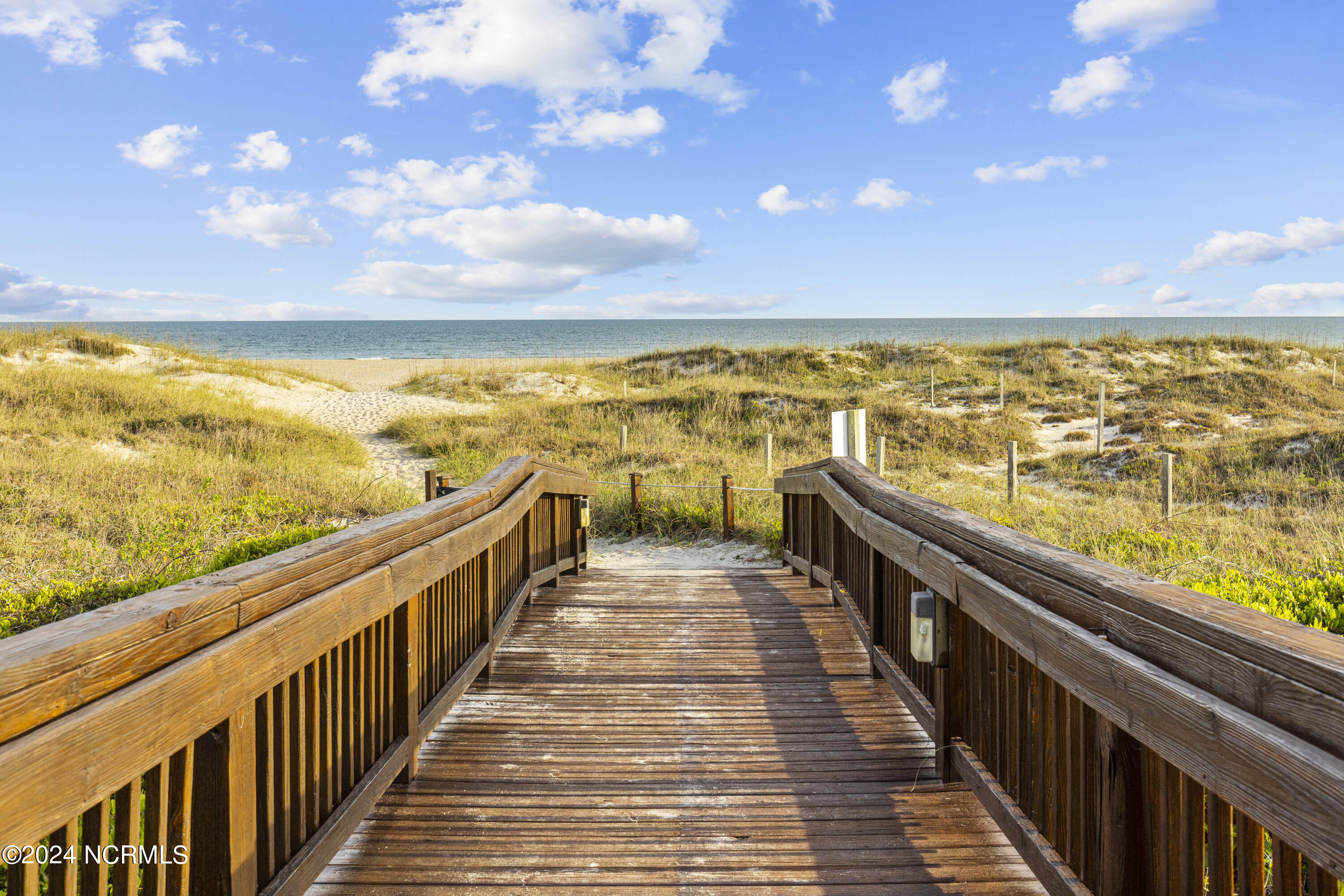 1400 E Ft Macon Road, 324