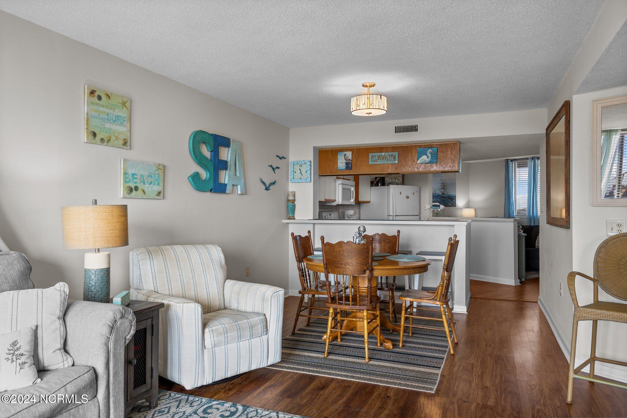 1400 E Ft Macon Road, 324