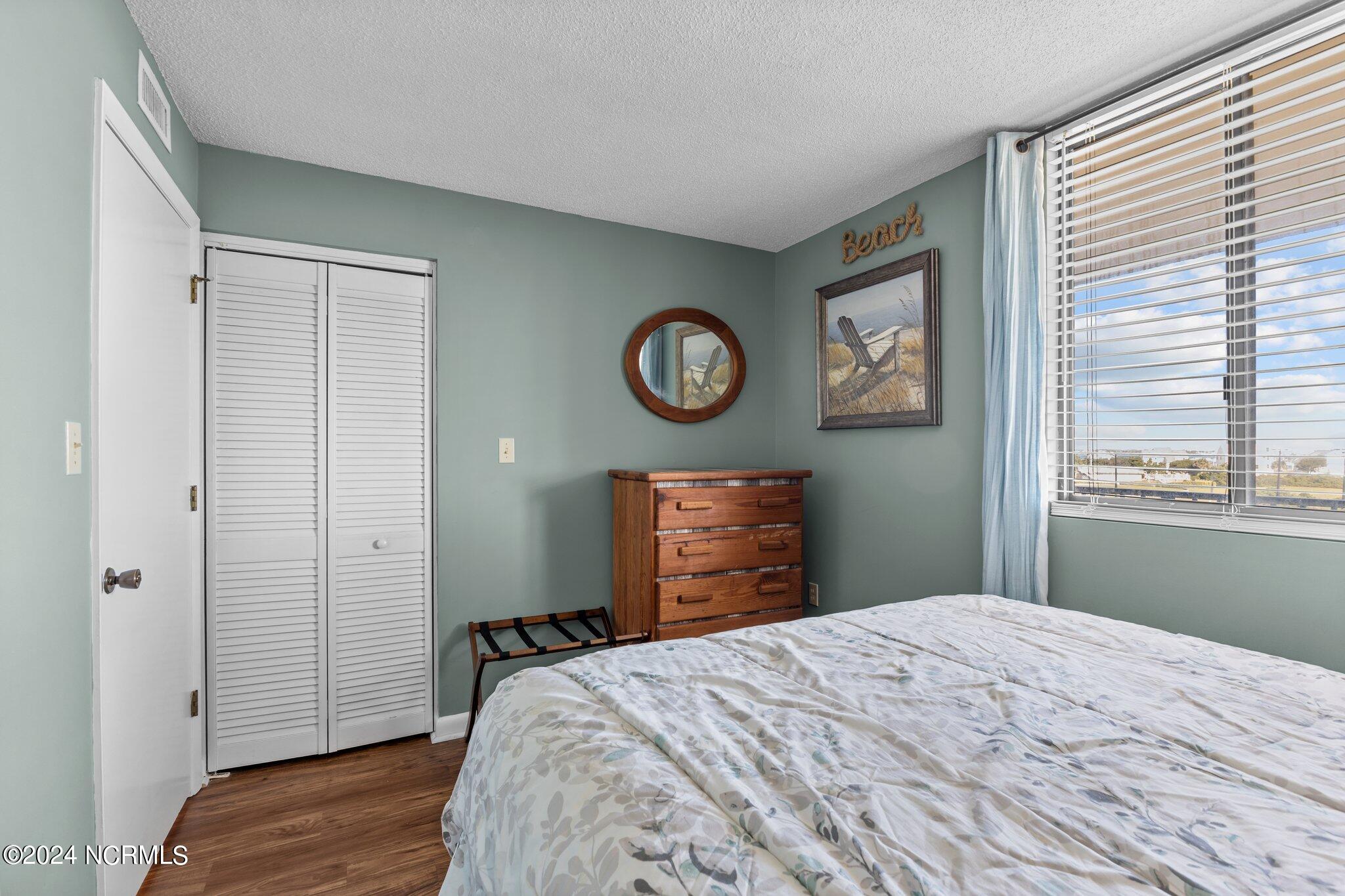 1400 E Ft Macon Road, 324