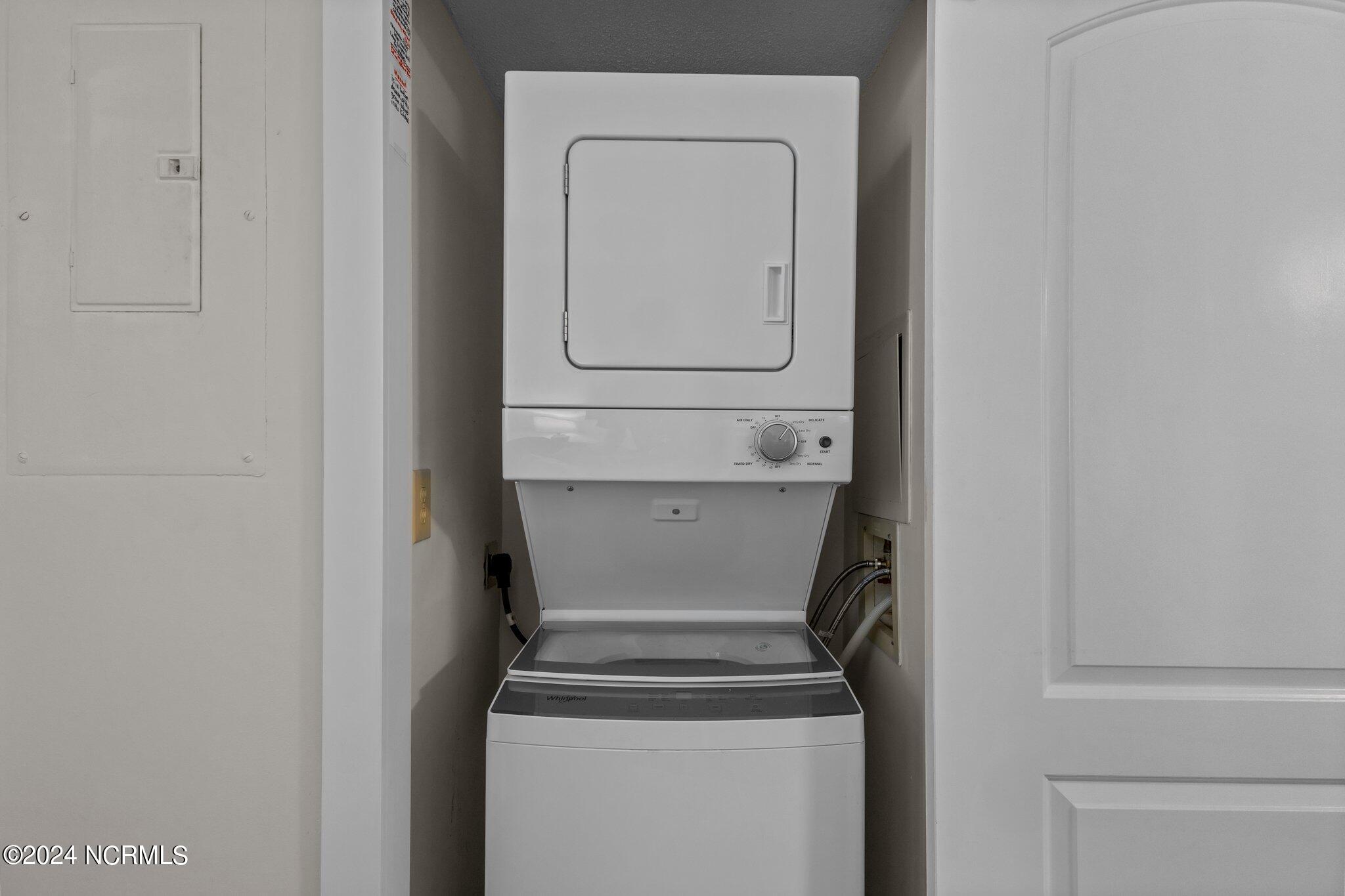 1400 E Ft Macon Road, 324