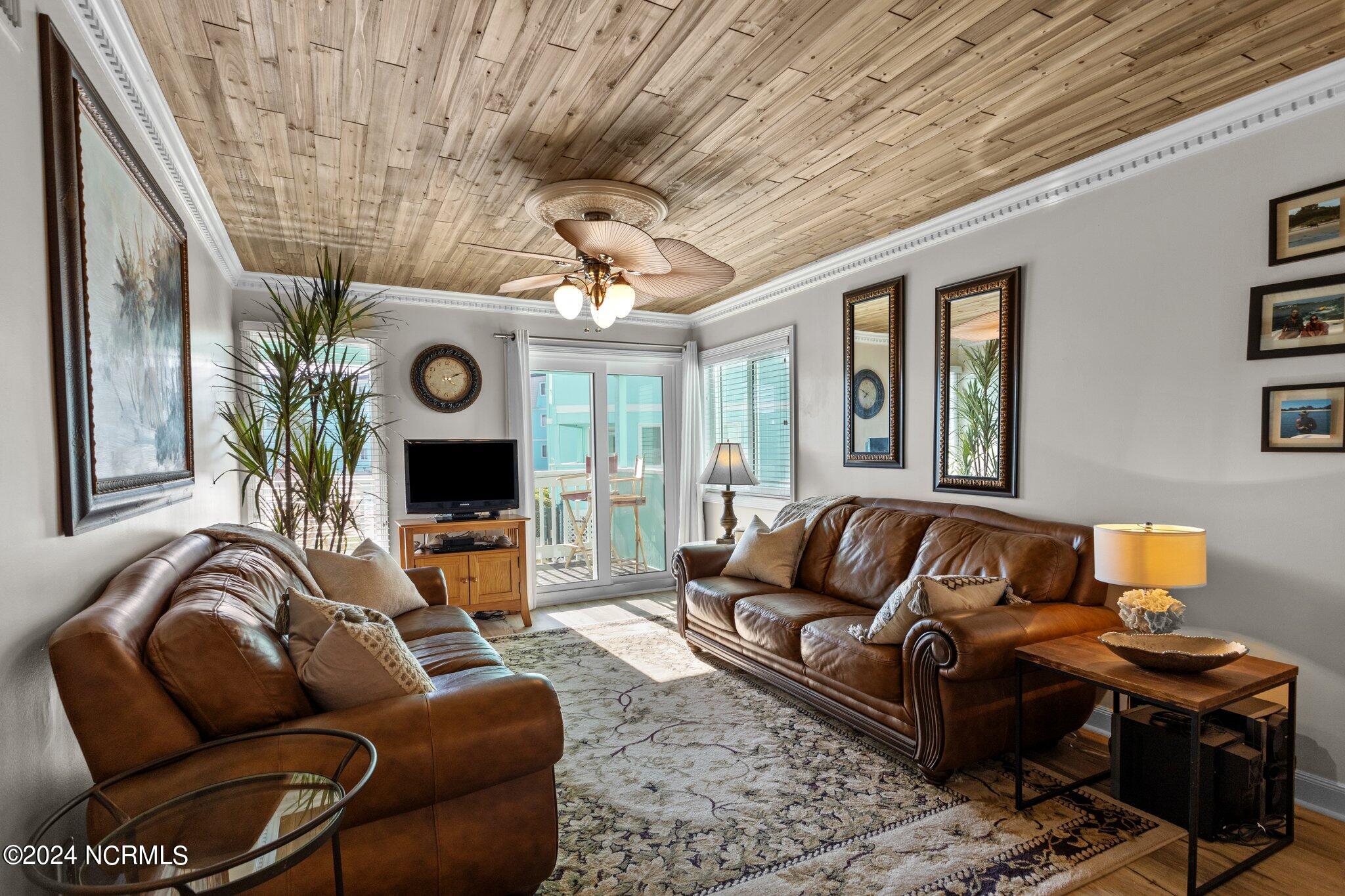 301 Commerce Way Road, 127