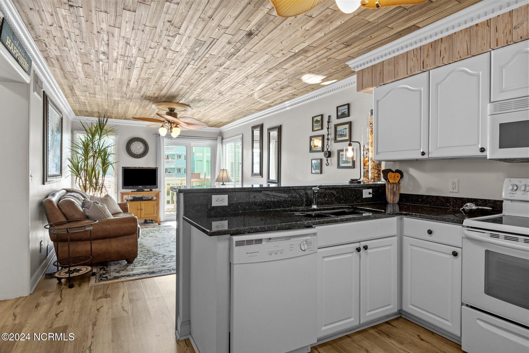 301 Commerce Way Road, 127