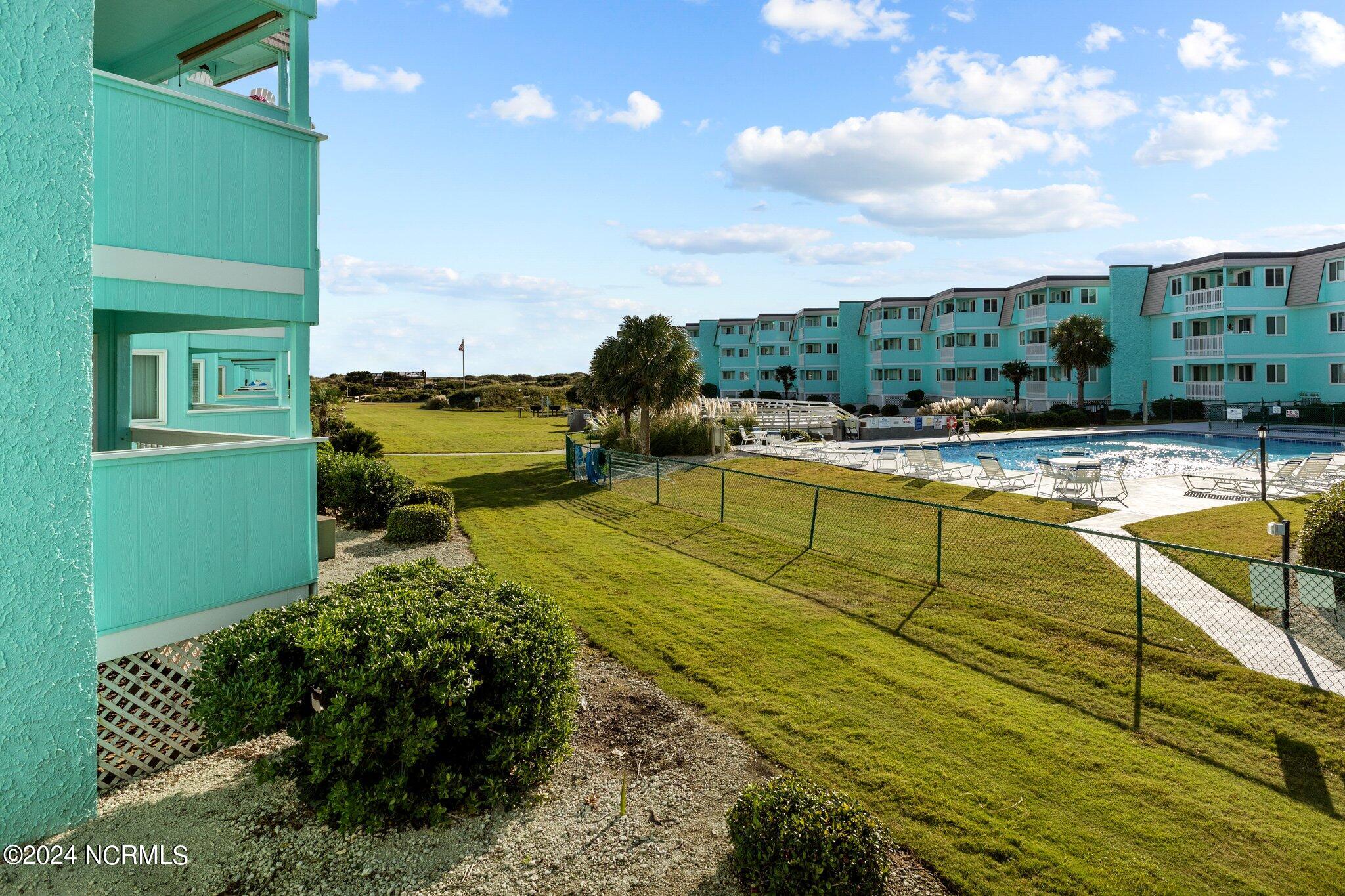 301 Commerce Way Road, 127