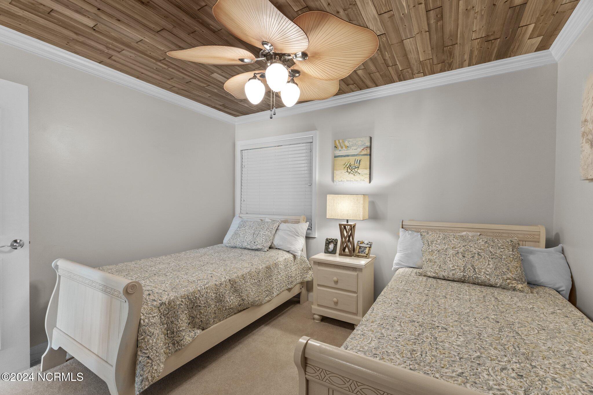 301 Commerce Way Road, 127