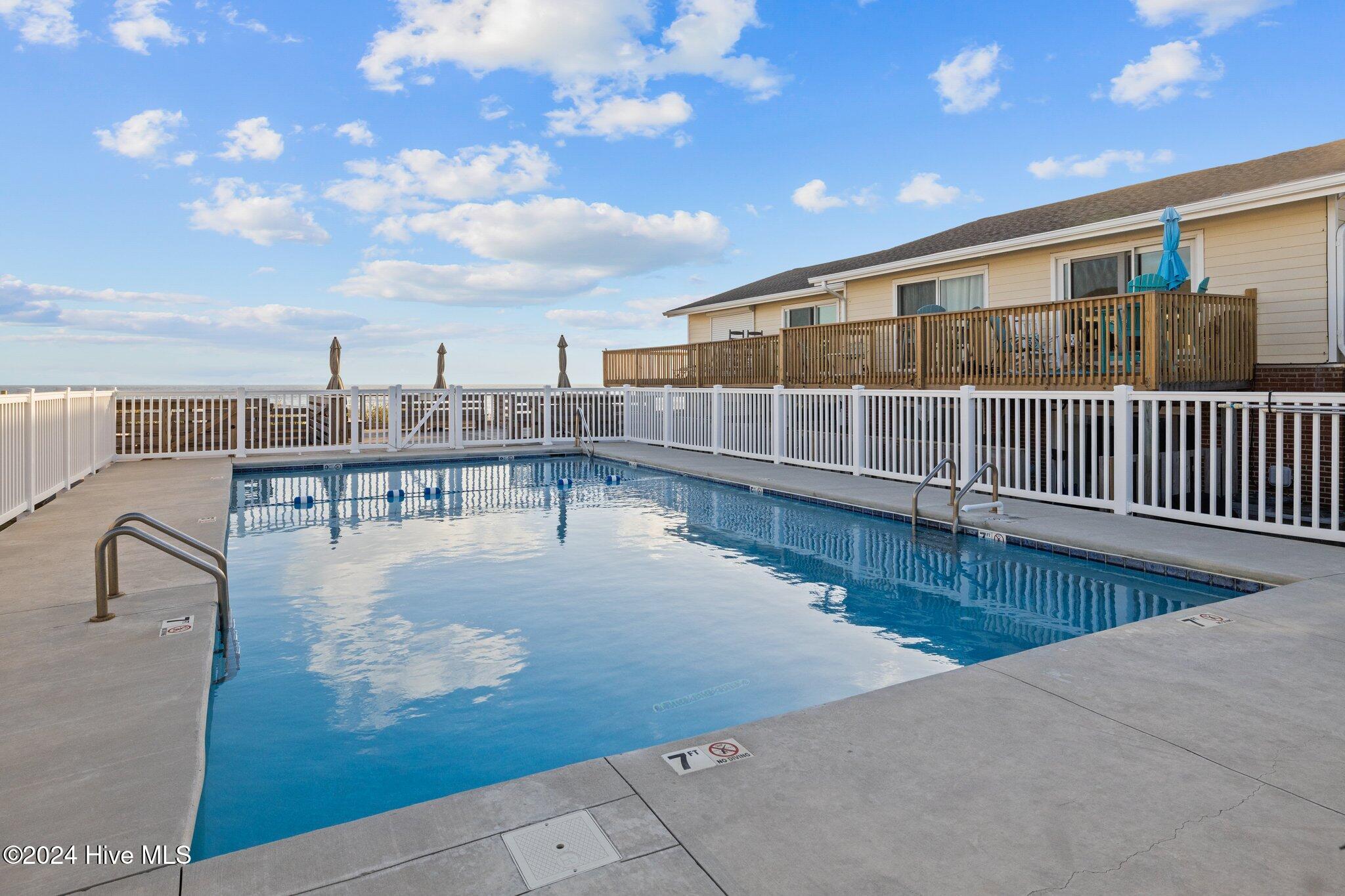 283 Salter Path Road, 100