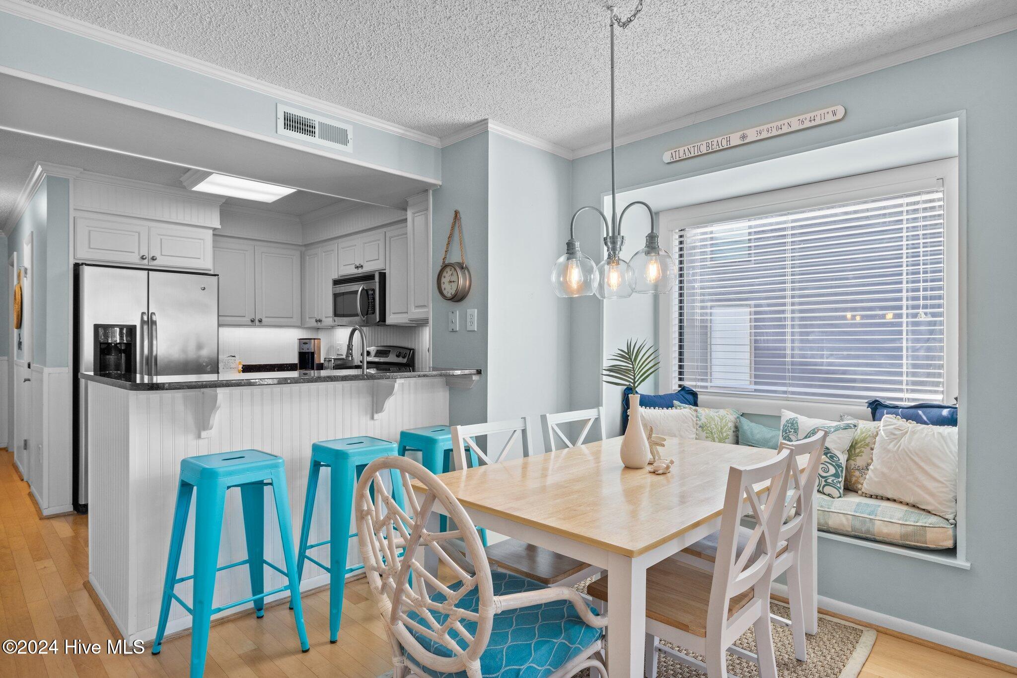 2402 W Fort Macon Road, 206-G