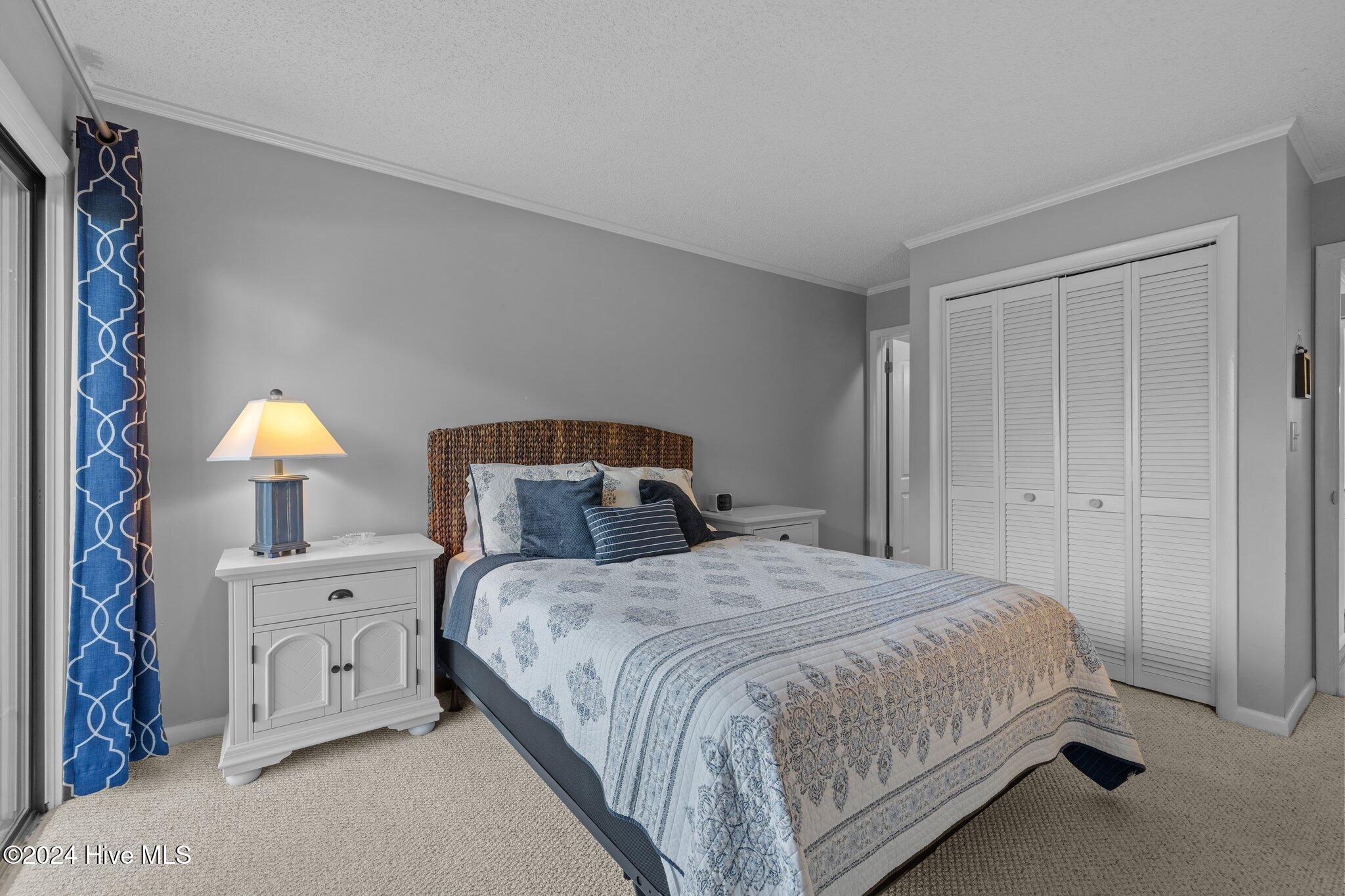 2402 W Fort Macon Road, 206-G