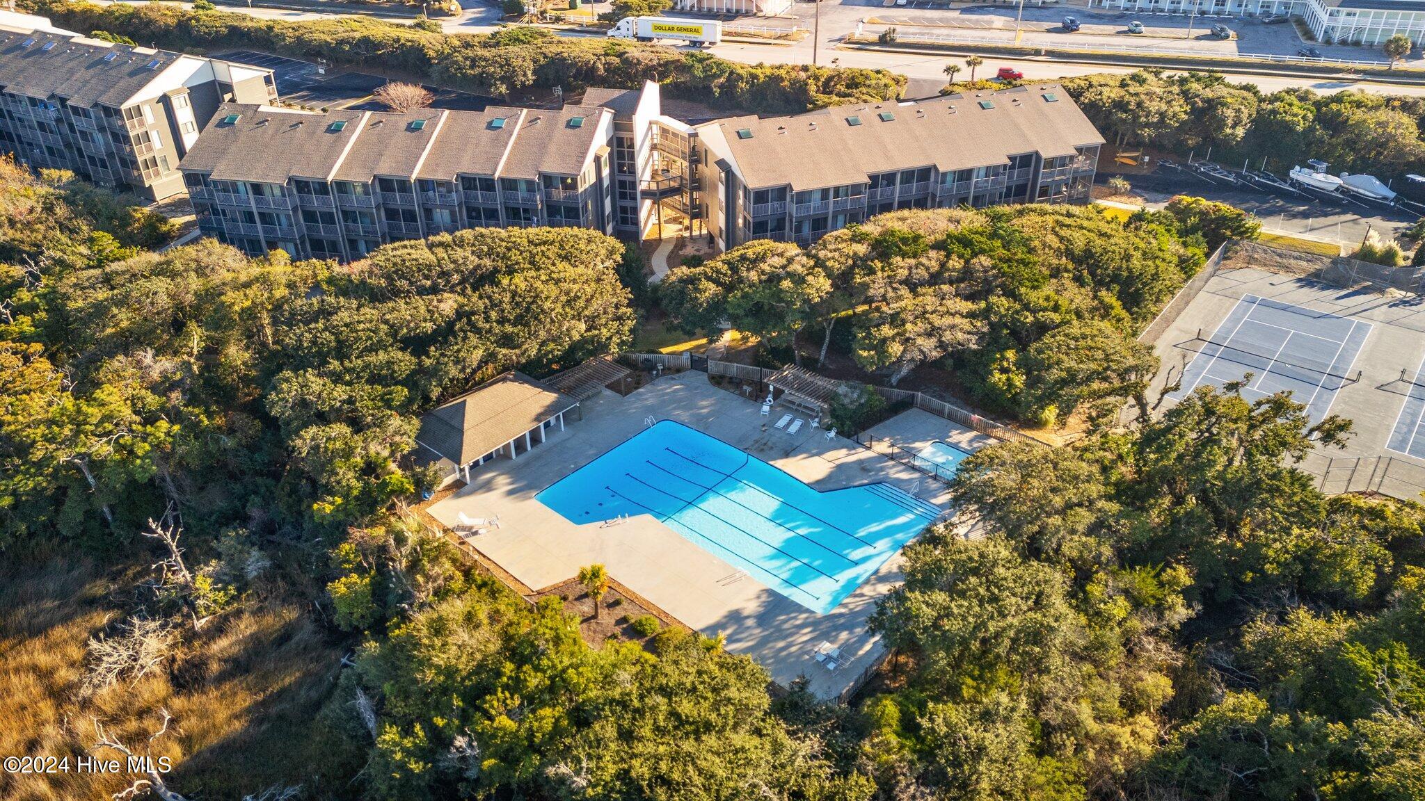 2402 W Fort Macon Road, 206-G