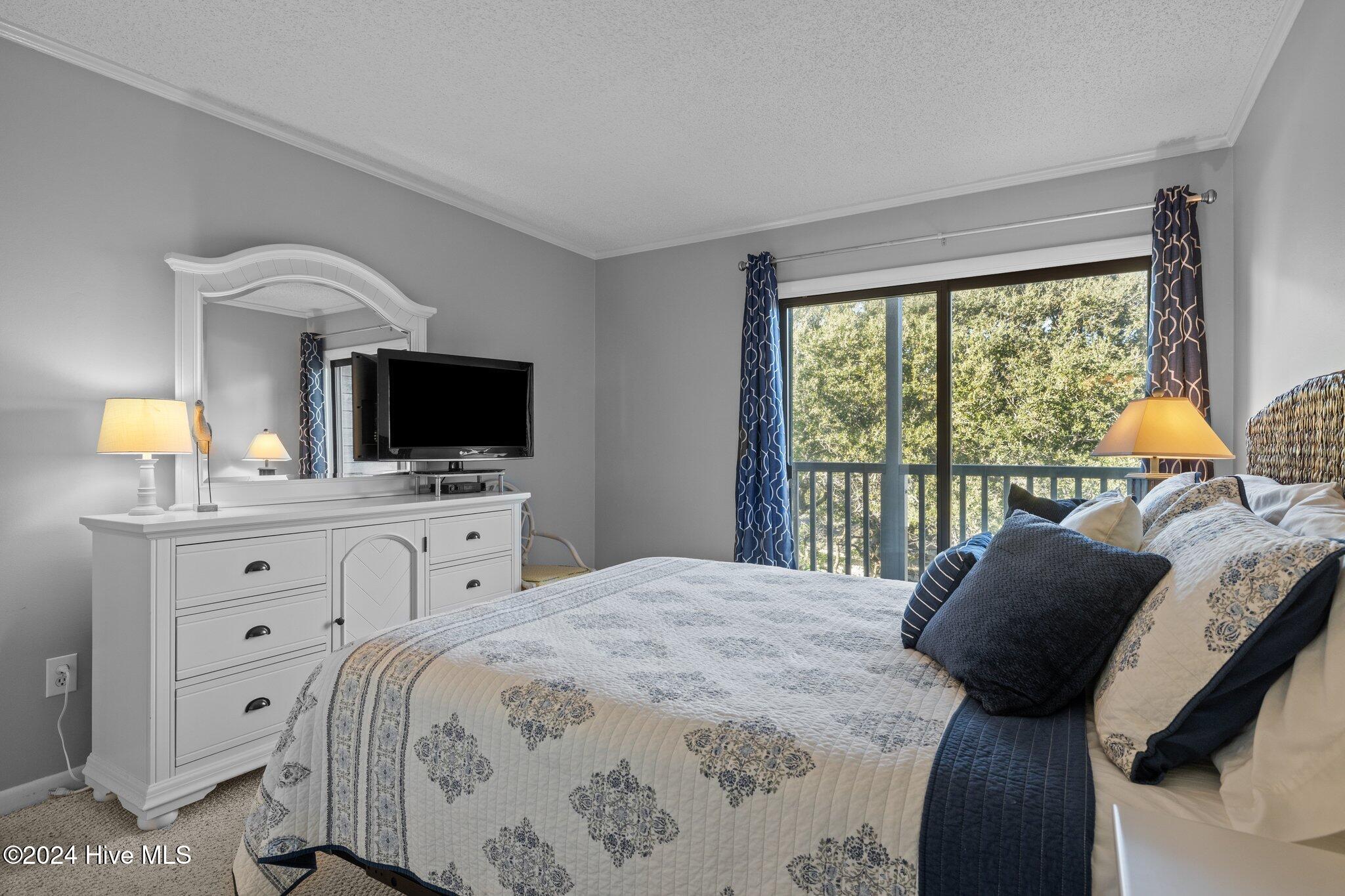 2402 W Fort Macon Road, 206-G