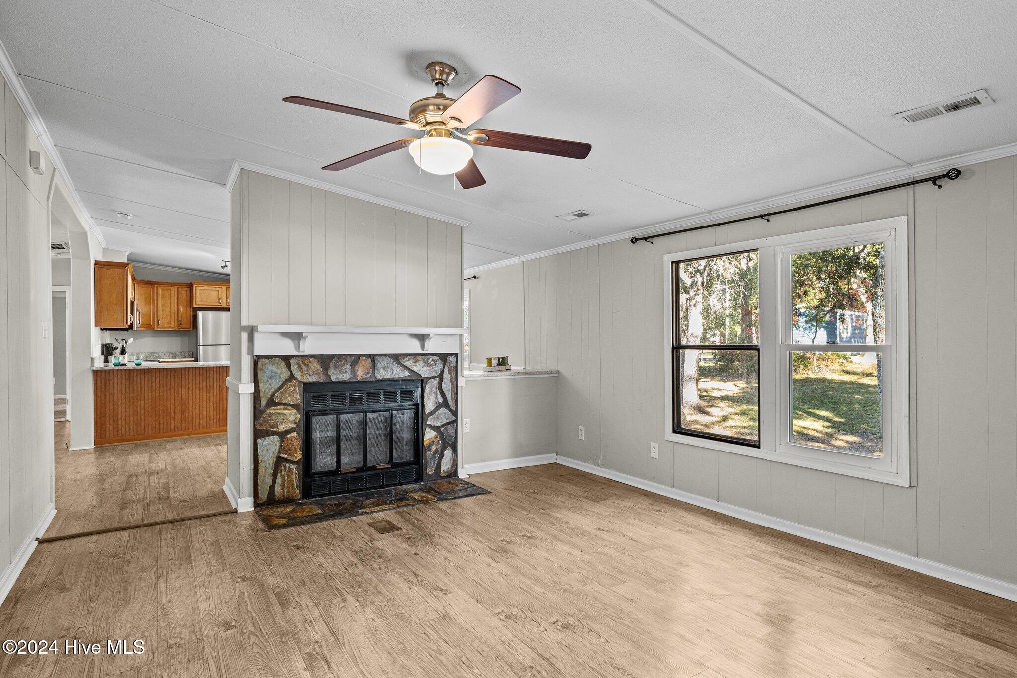 475 Island Road