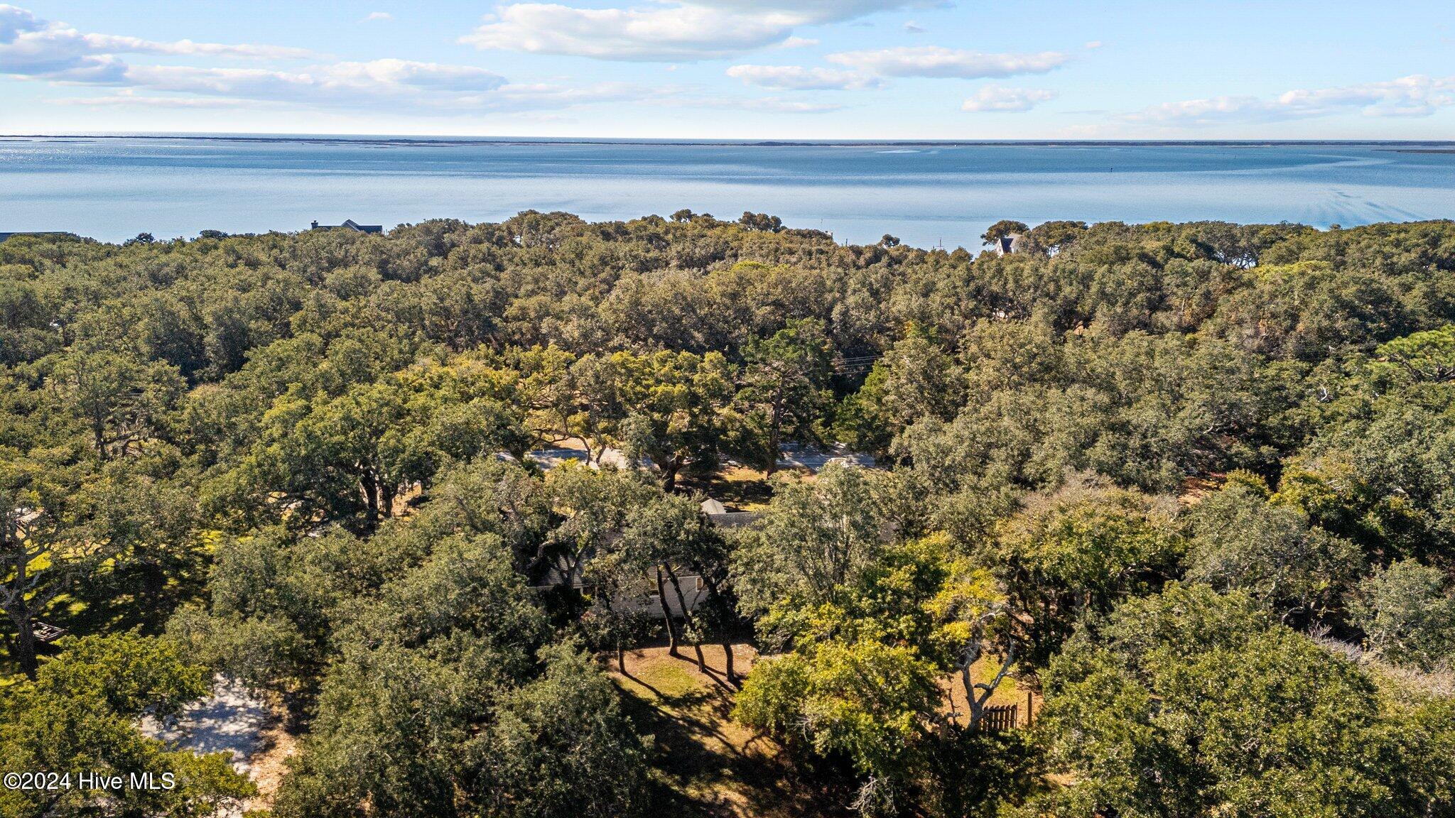 475 Island Road