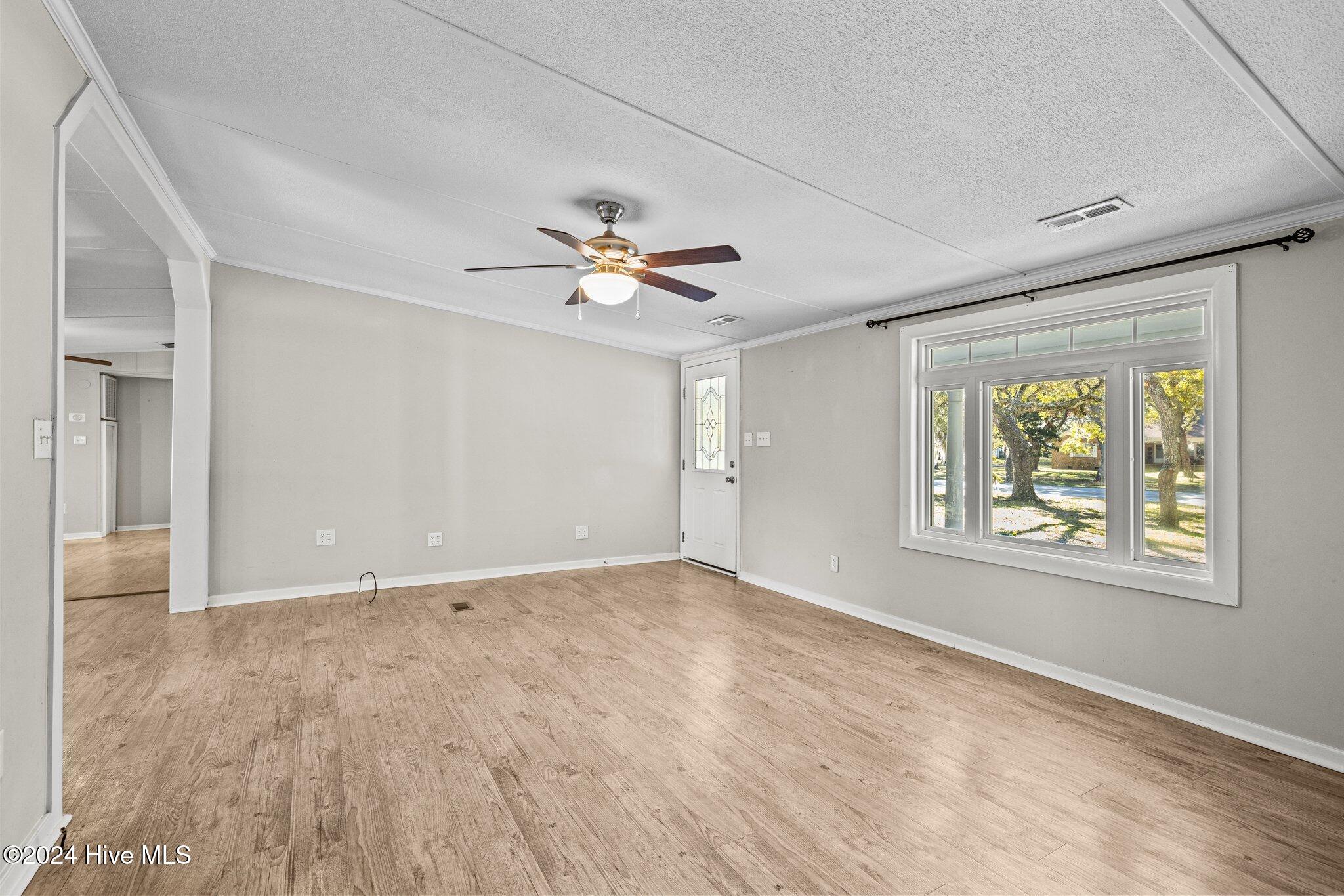 475 Island Road