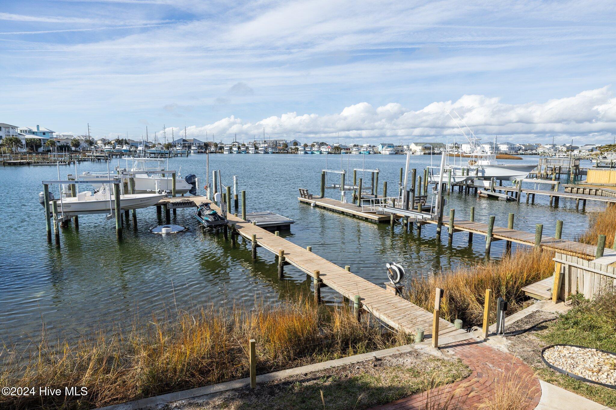 149 Bayview Boulevard