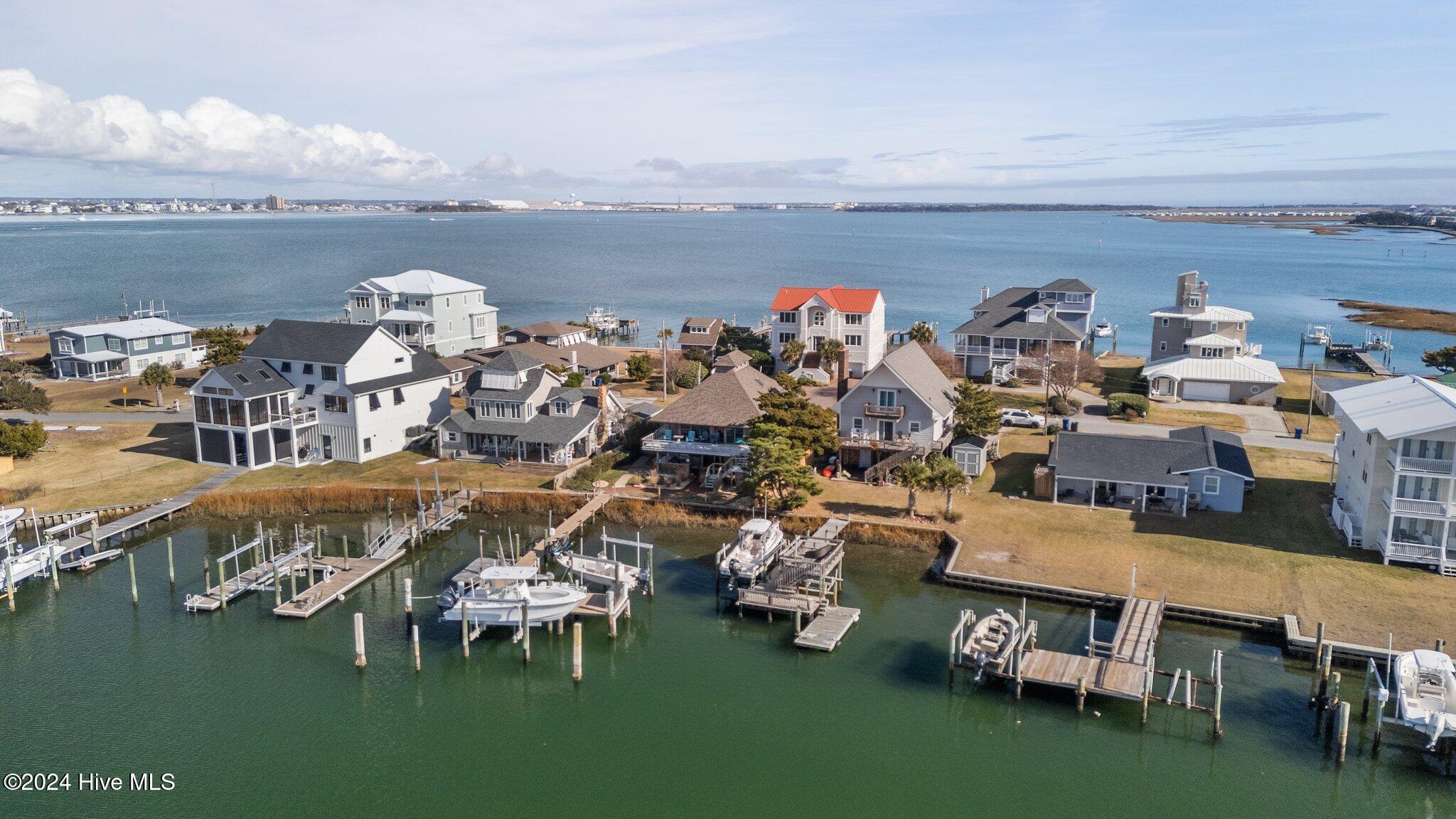 149 Bayview Boulevard
