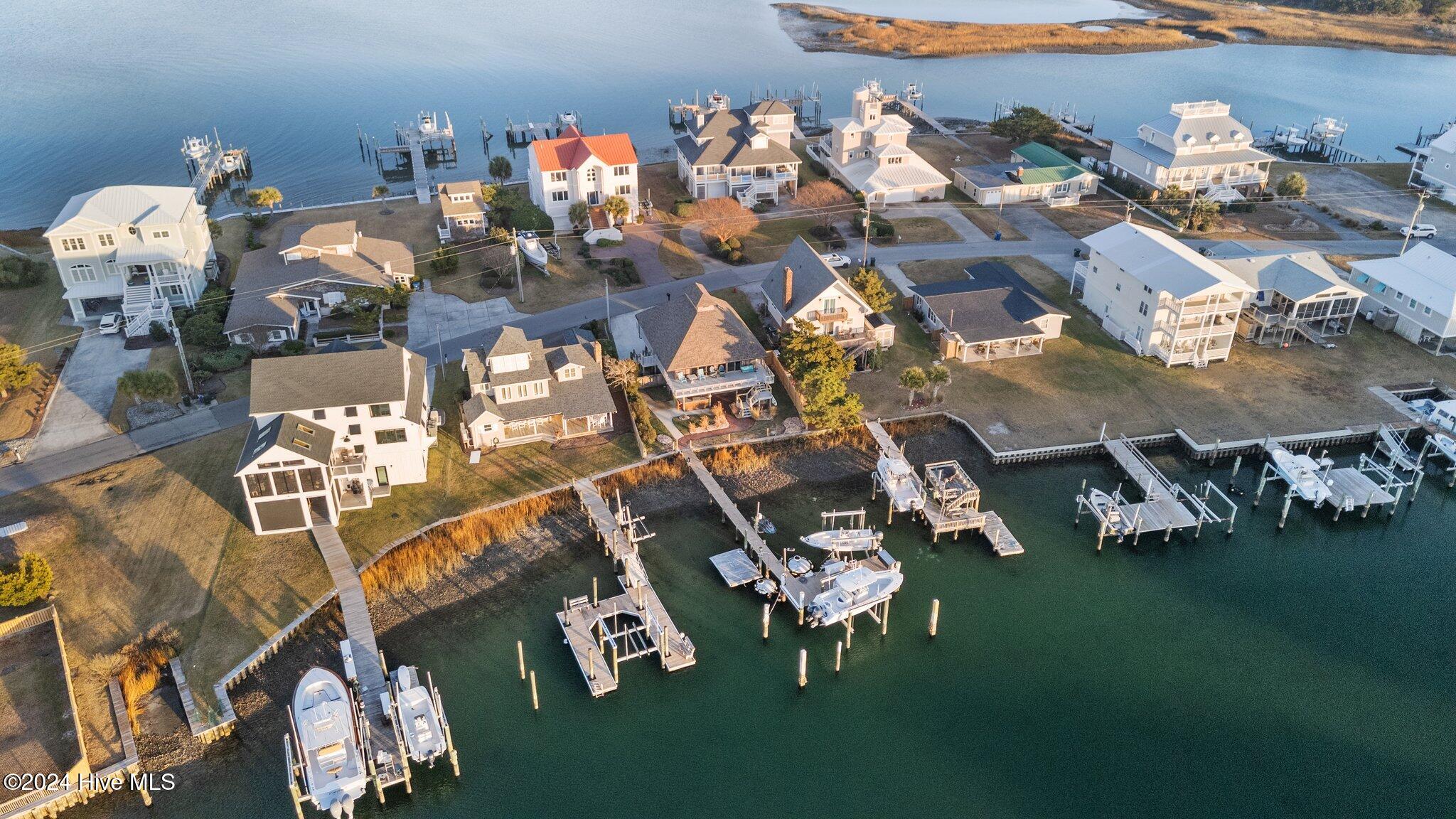 149 Bayview Boulevard