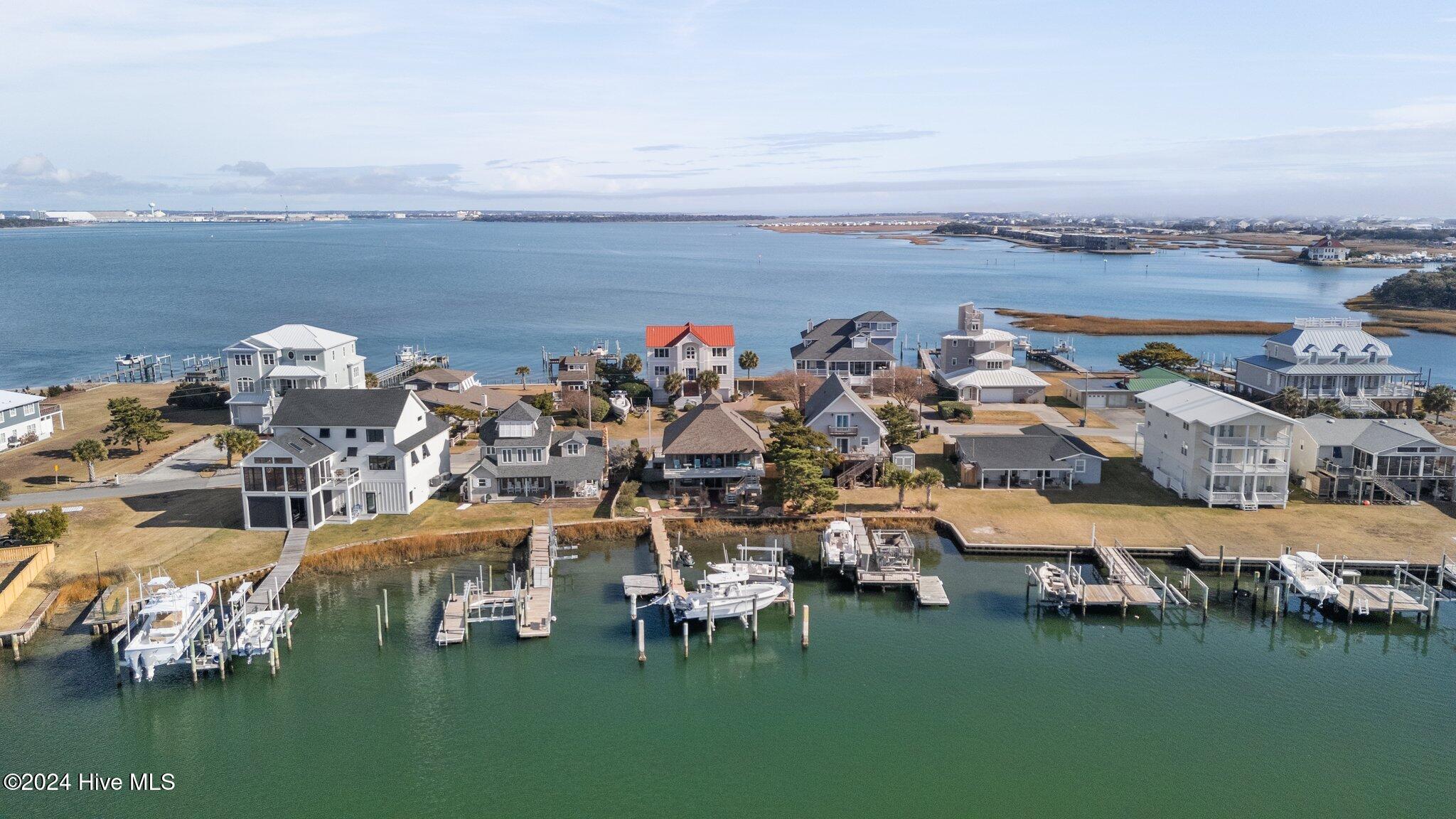 149 Bayview Boulevard