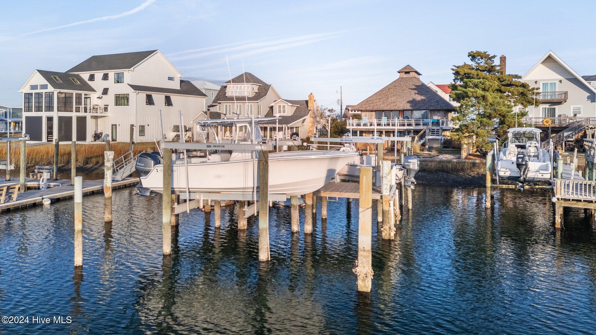 149 Bayview Boulevard