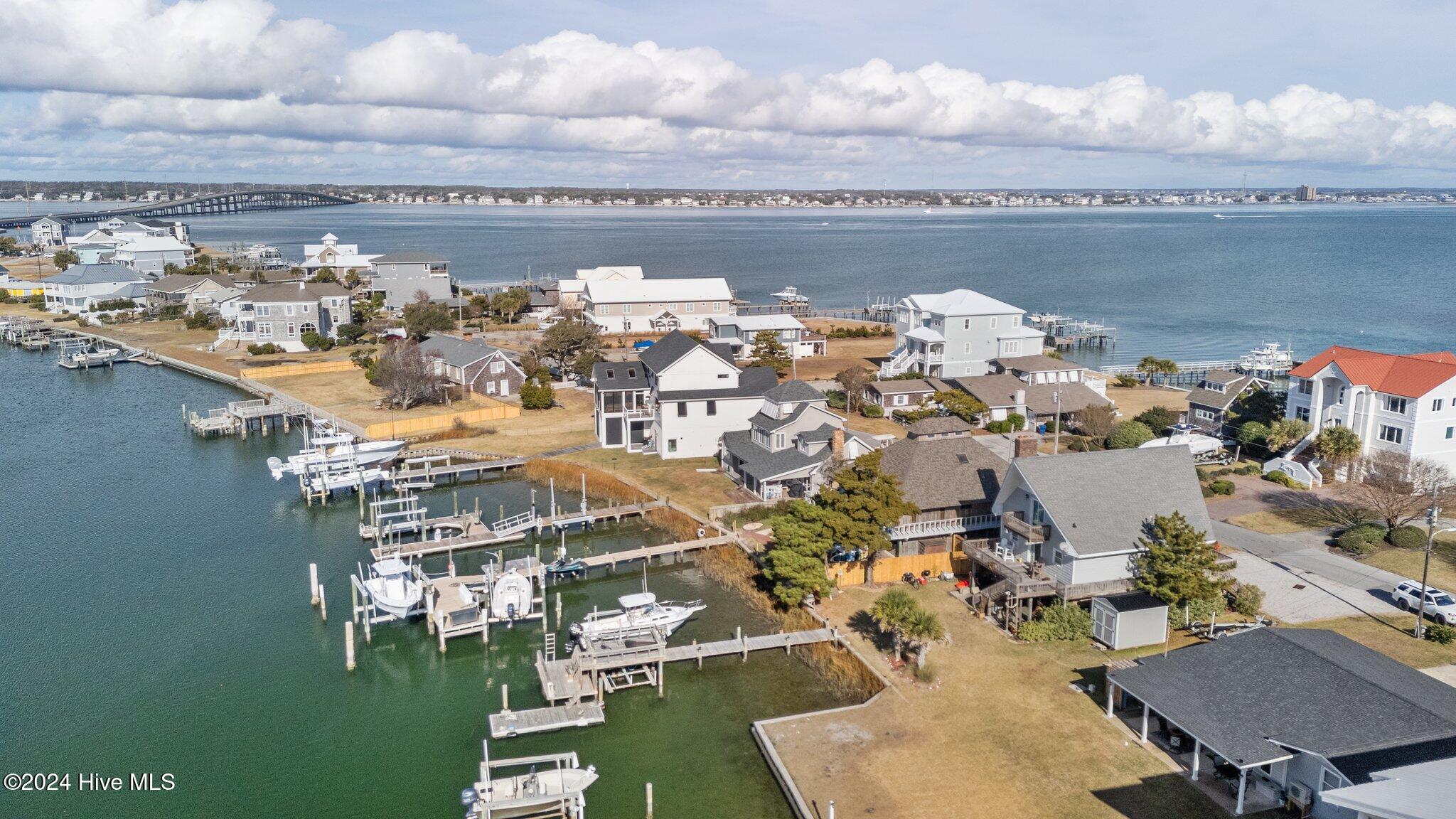 149 Bayview Boulevard