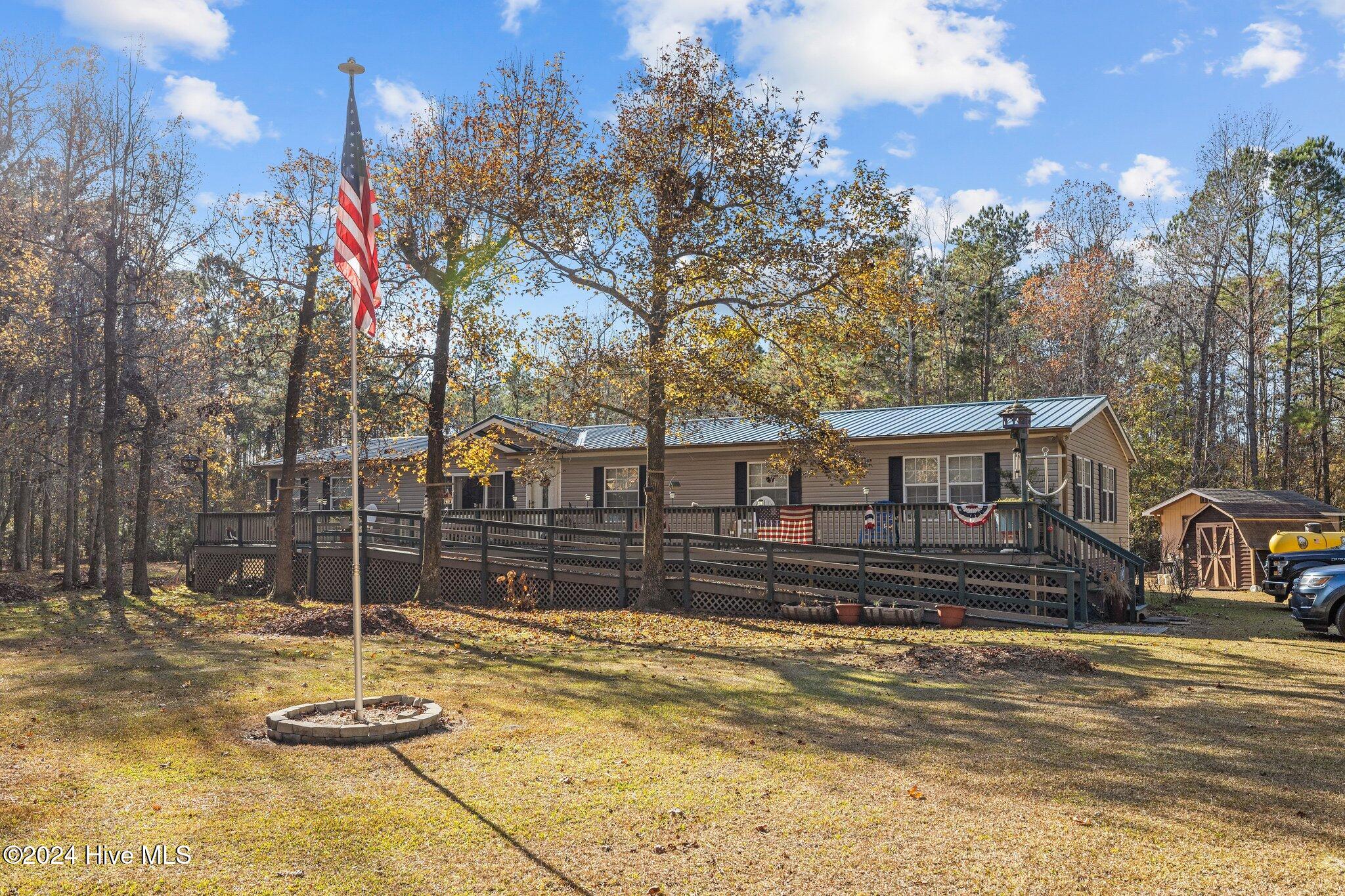 221 Donnie Davis Road