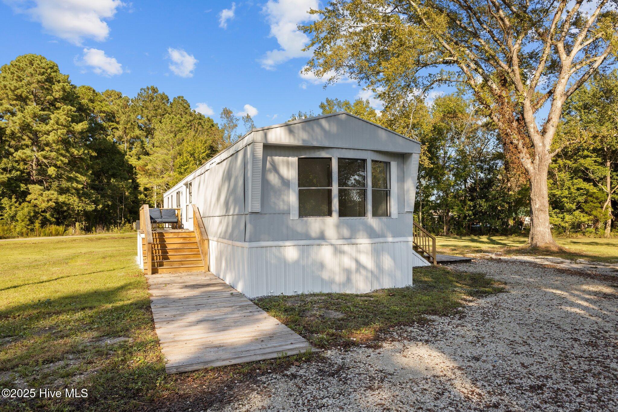 172 Hopkins Drive