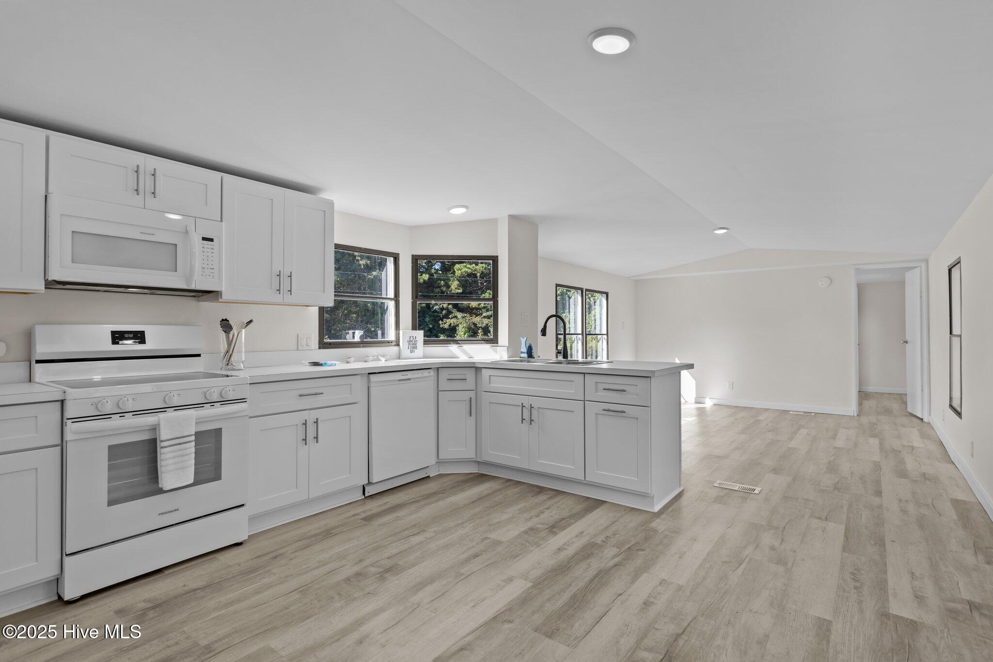 172 Hopkins Drive