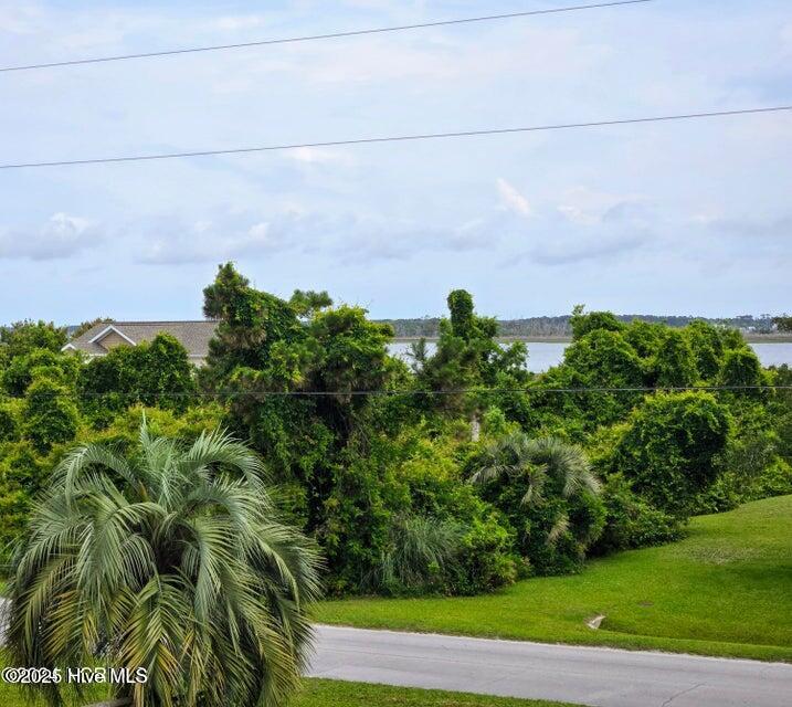 610 Bayview Drive