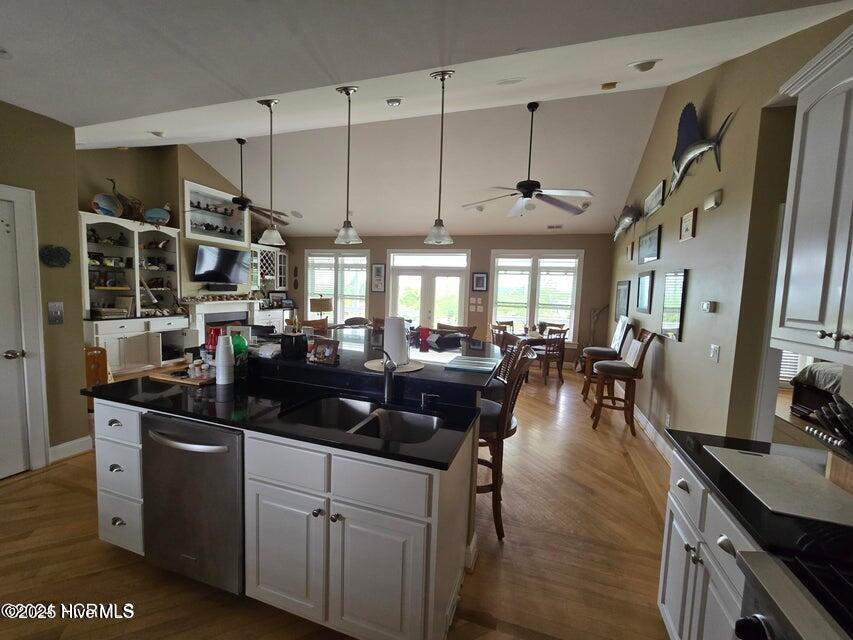 610 Bayview Drive